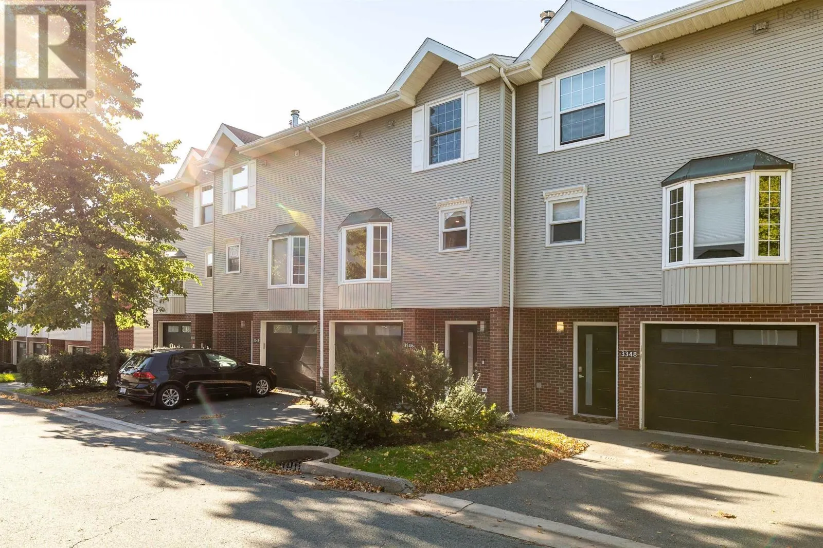 33 3346 Ashton Lane