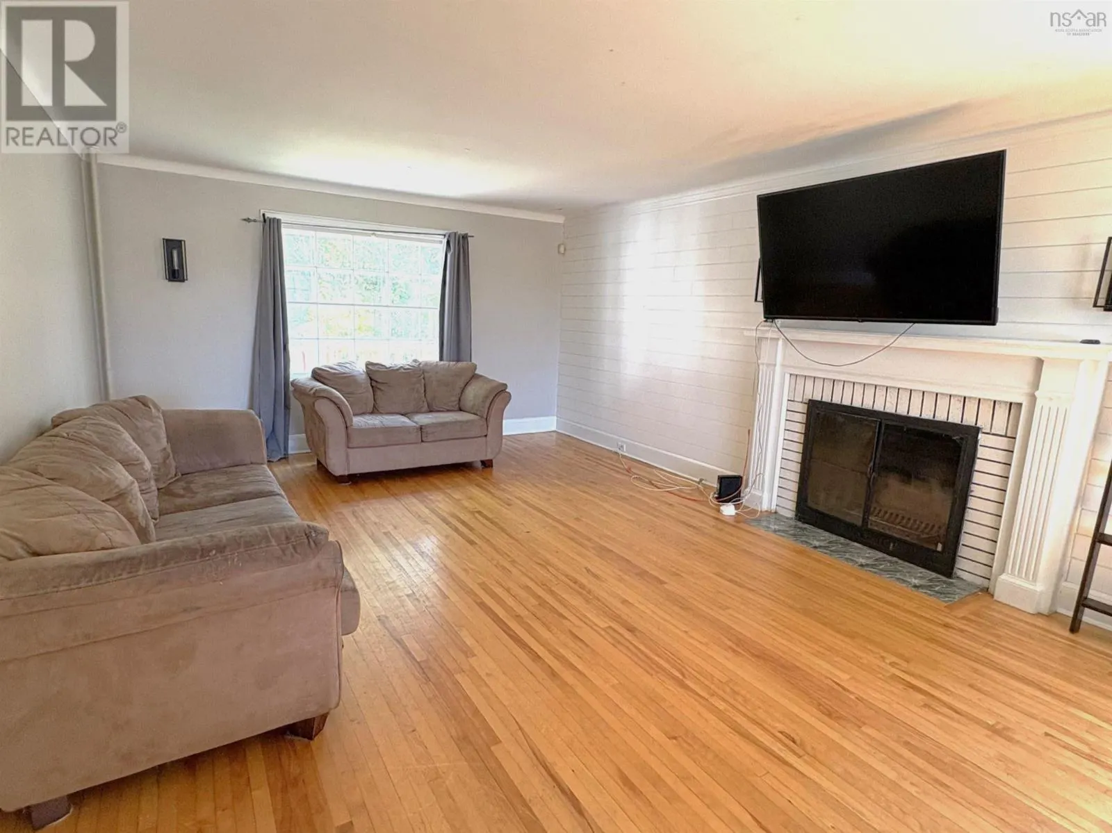 615 Kings Road Road