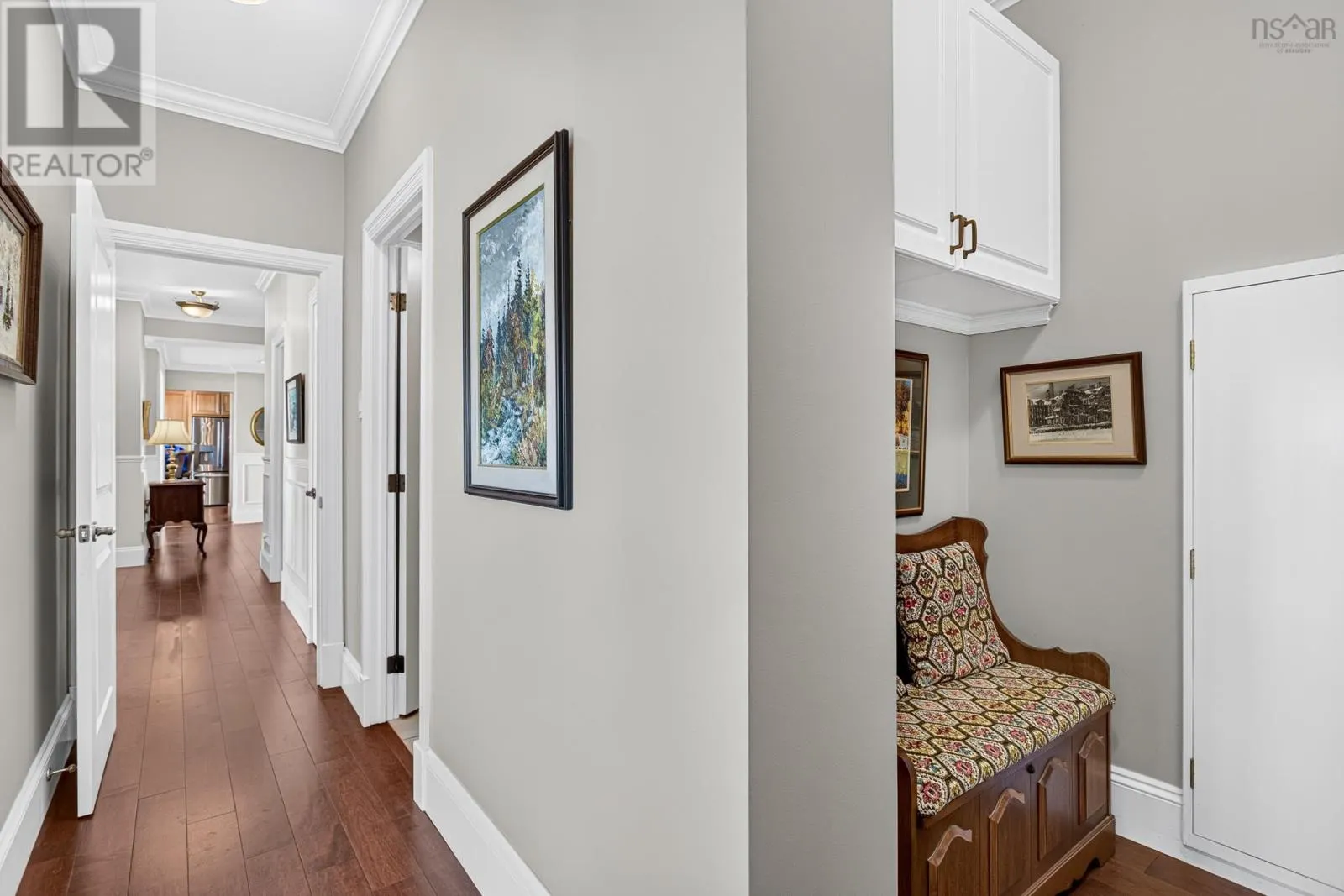 701 6095 Coburg Road