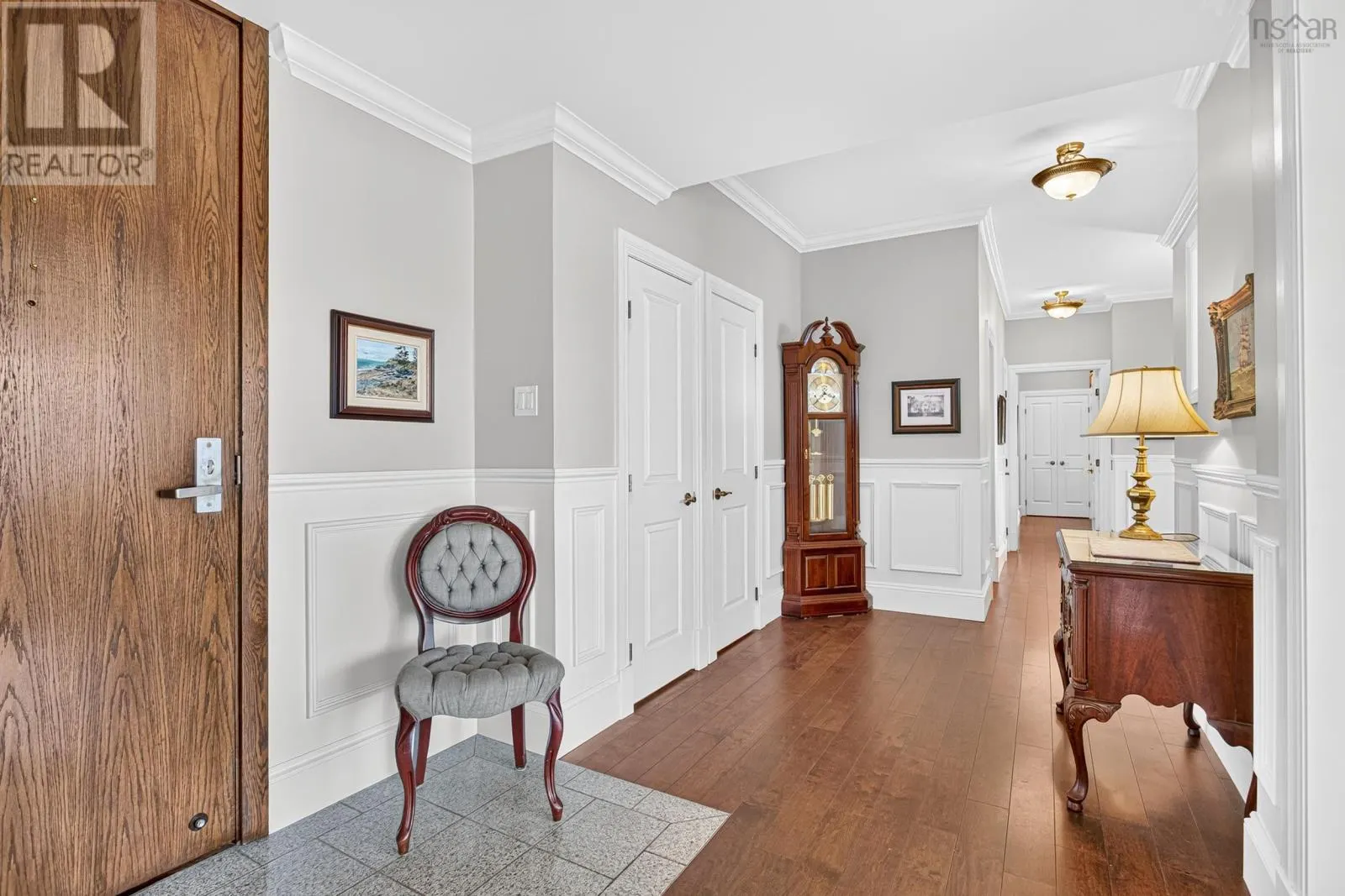 701 6095 Coburg Road