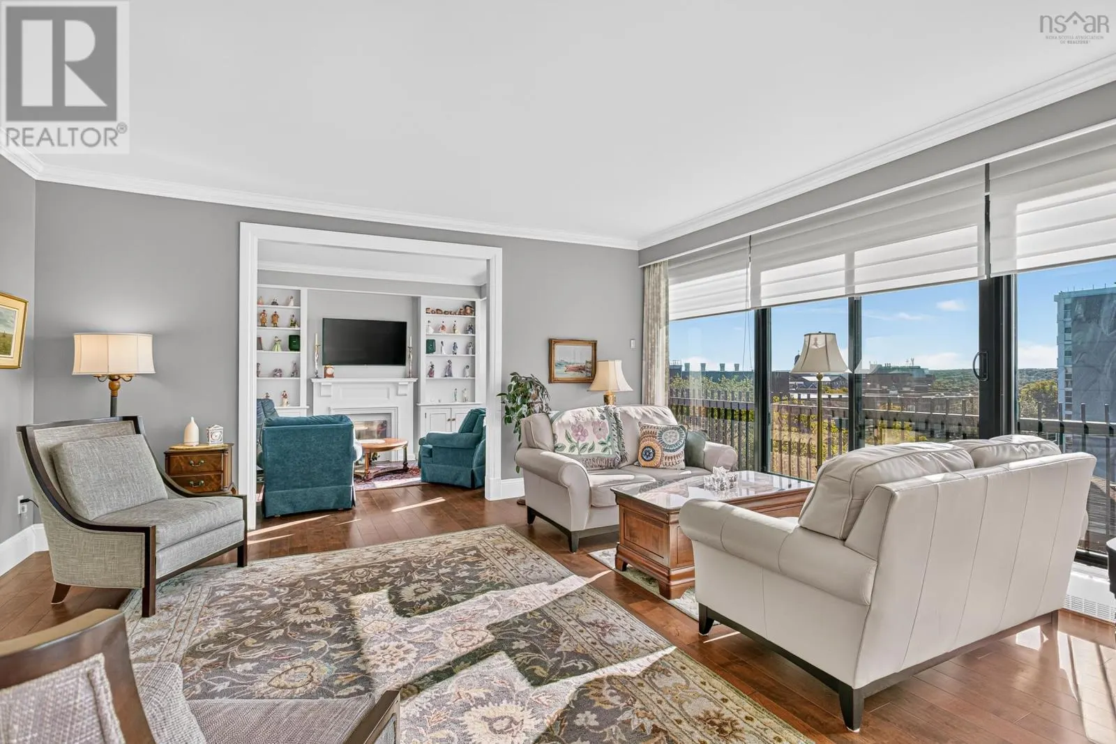 701 6095 Coburg Road