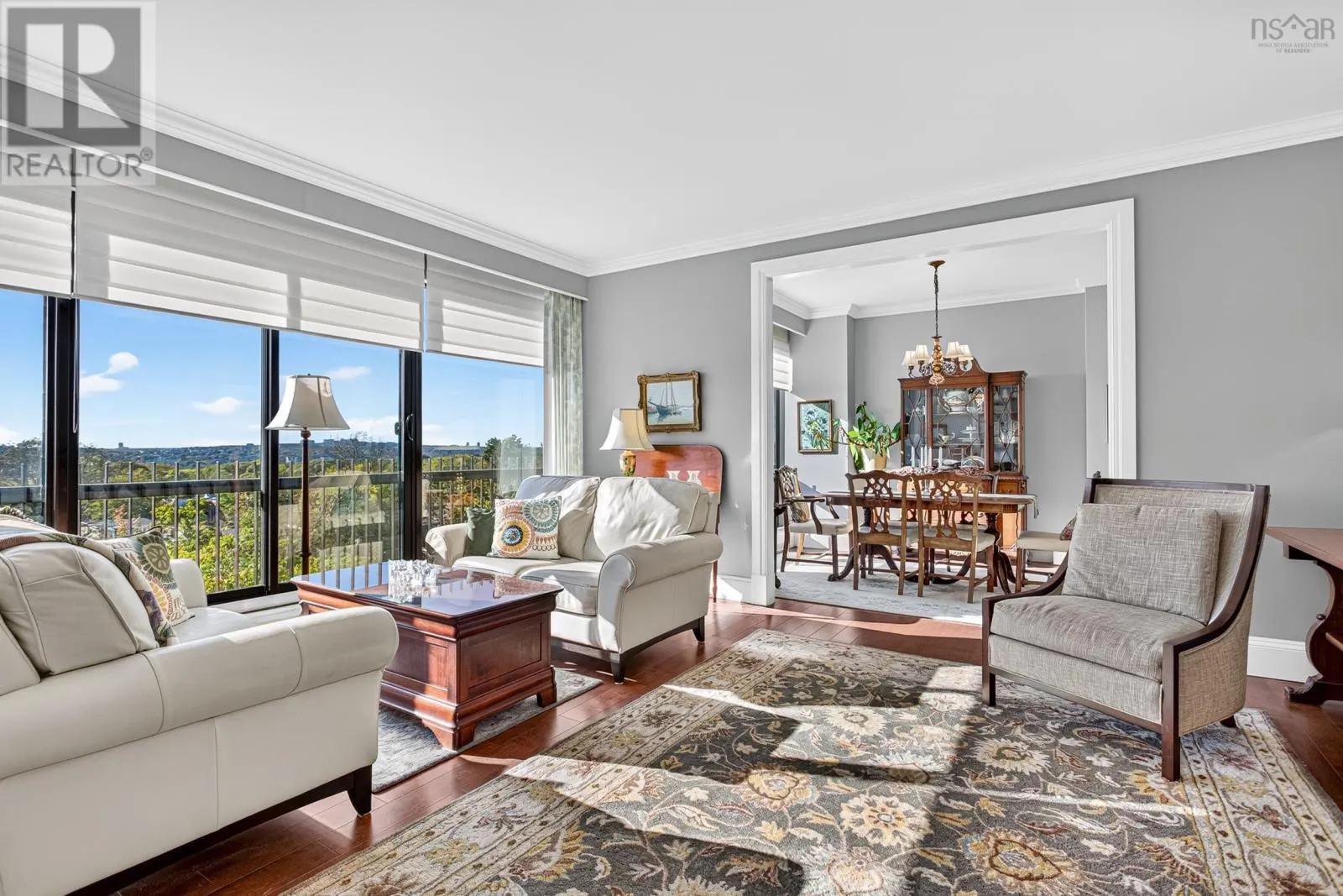 701 6095 Coburg Road