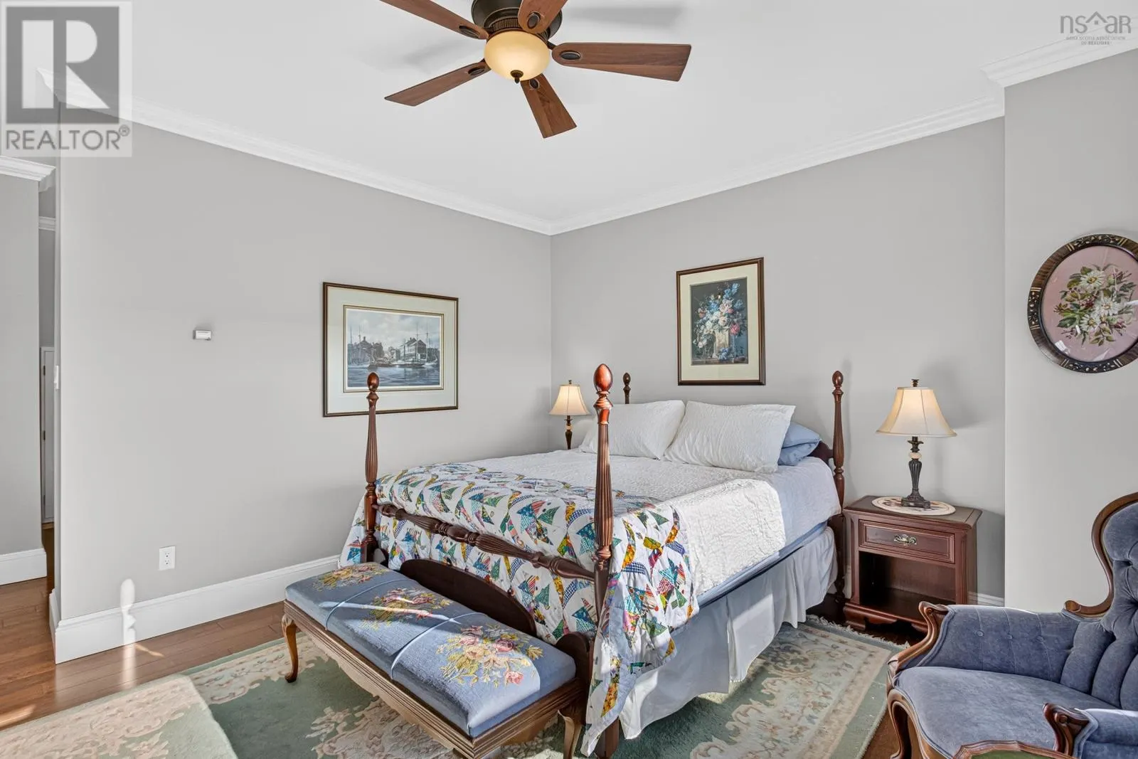 701 6095 Coburg Road
