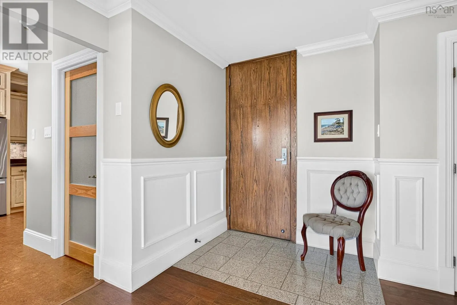 701 6095 Coburg Road