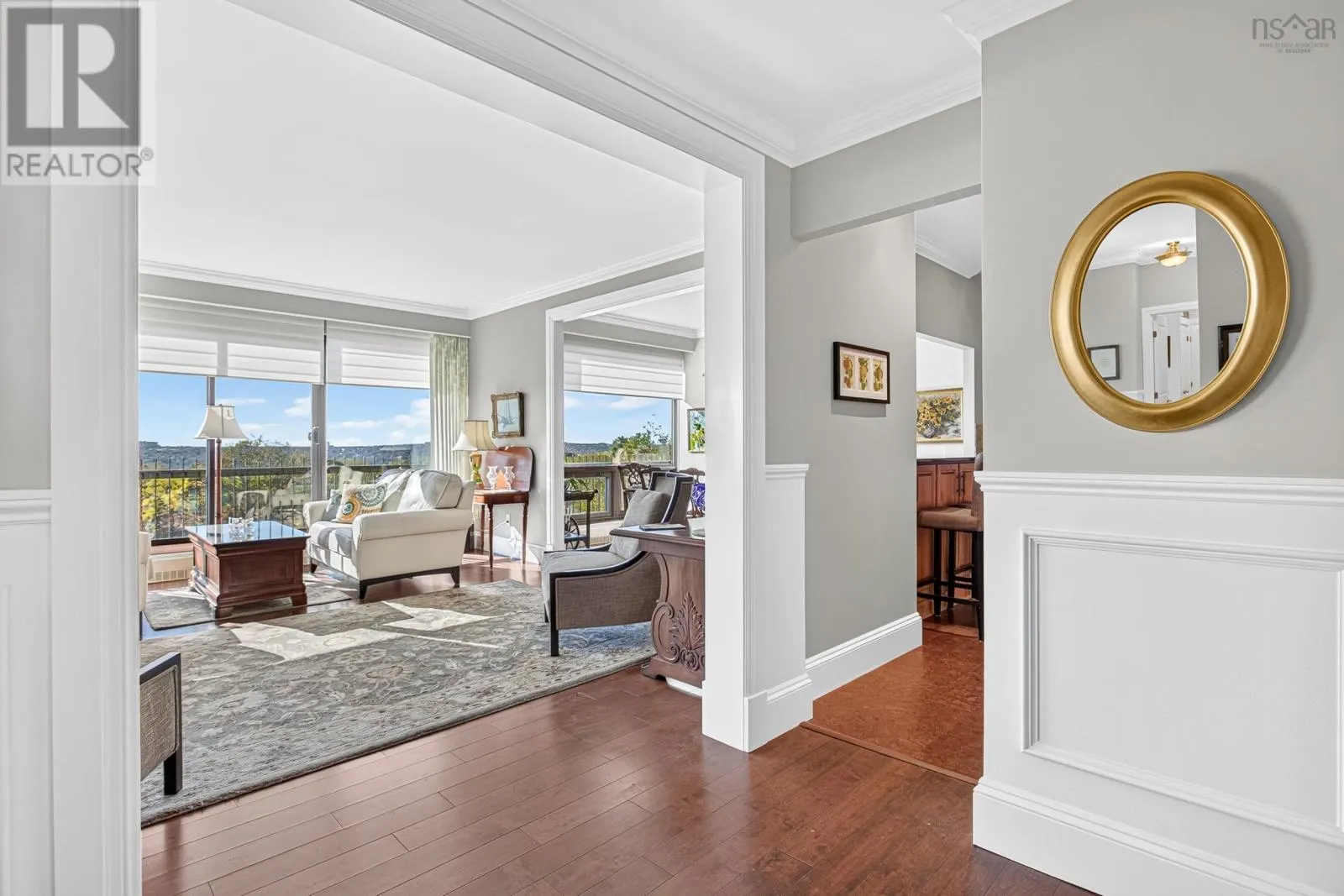 701 6095 Coburg Road