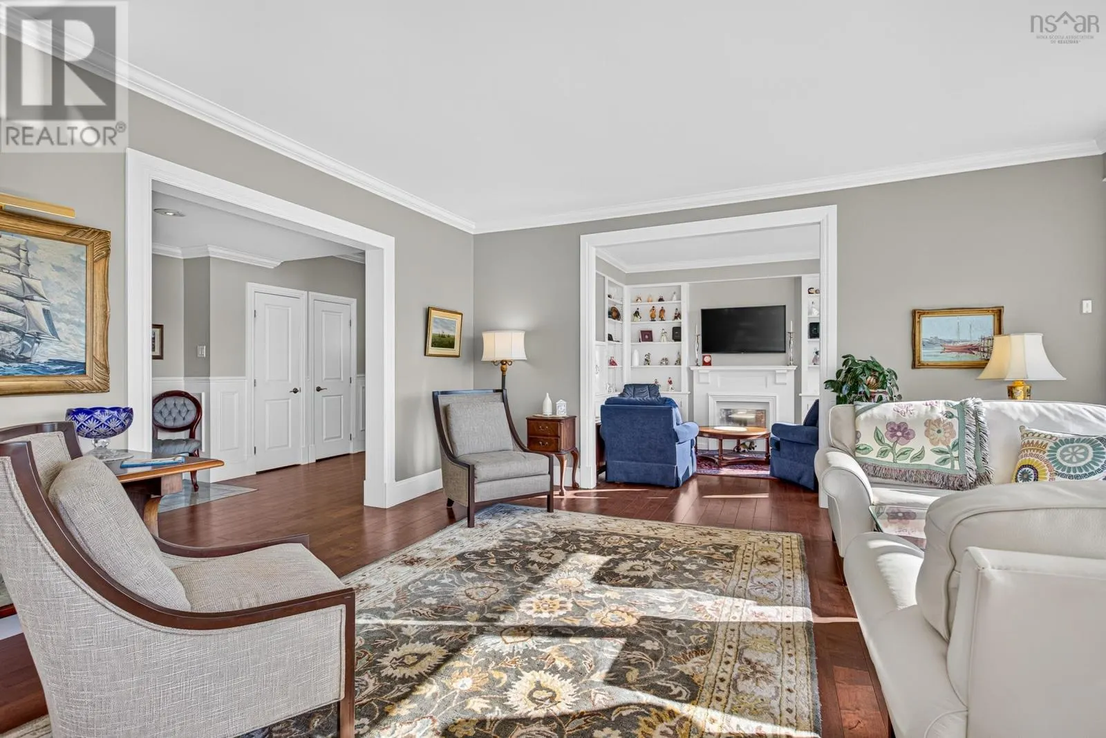 701 6095 Coburg Road