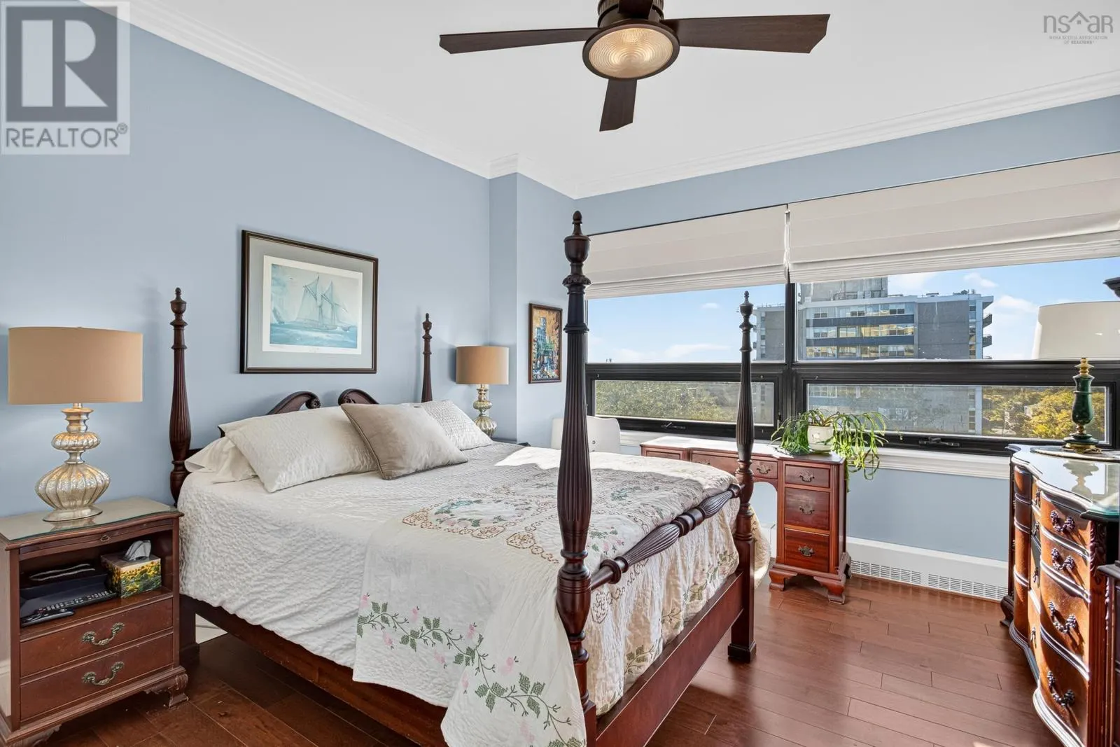 701 6095 Coburg Road