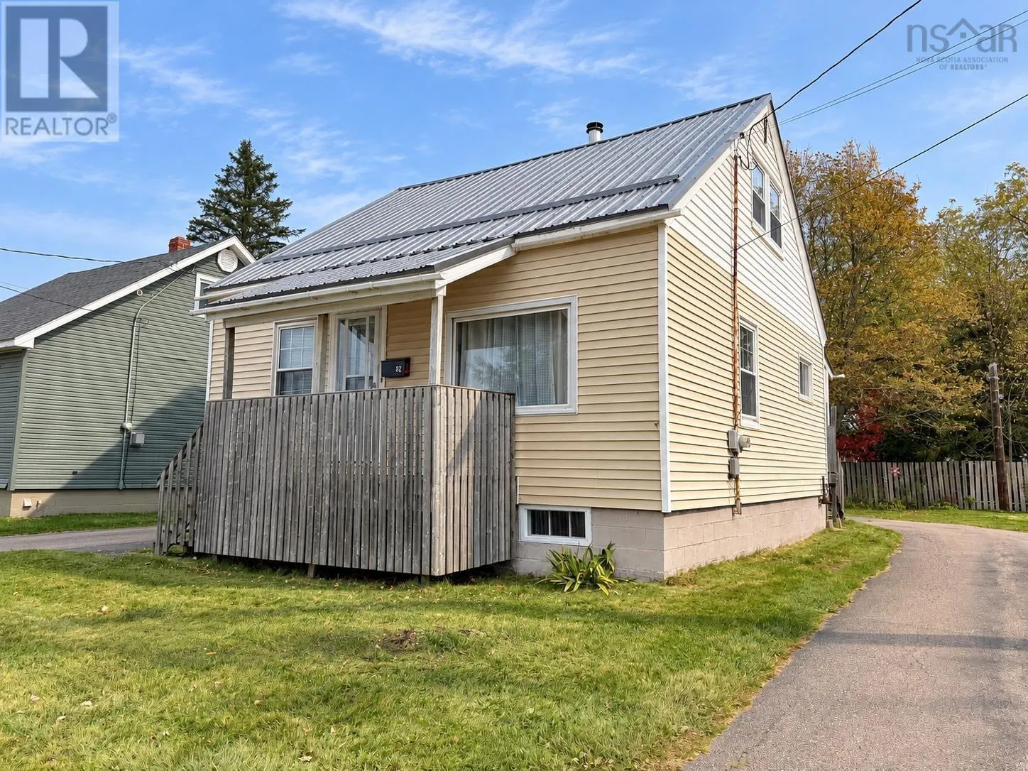 82 South Albion Street