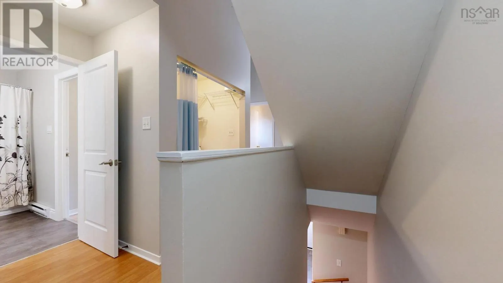 813 8 Blomidon Terrace