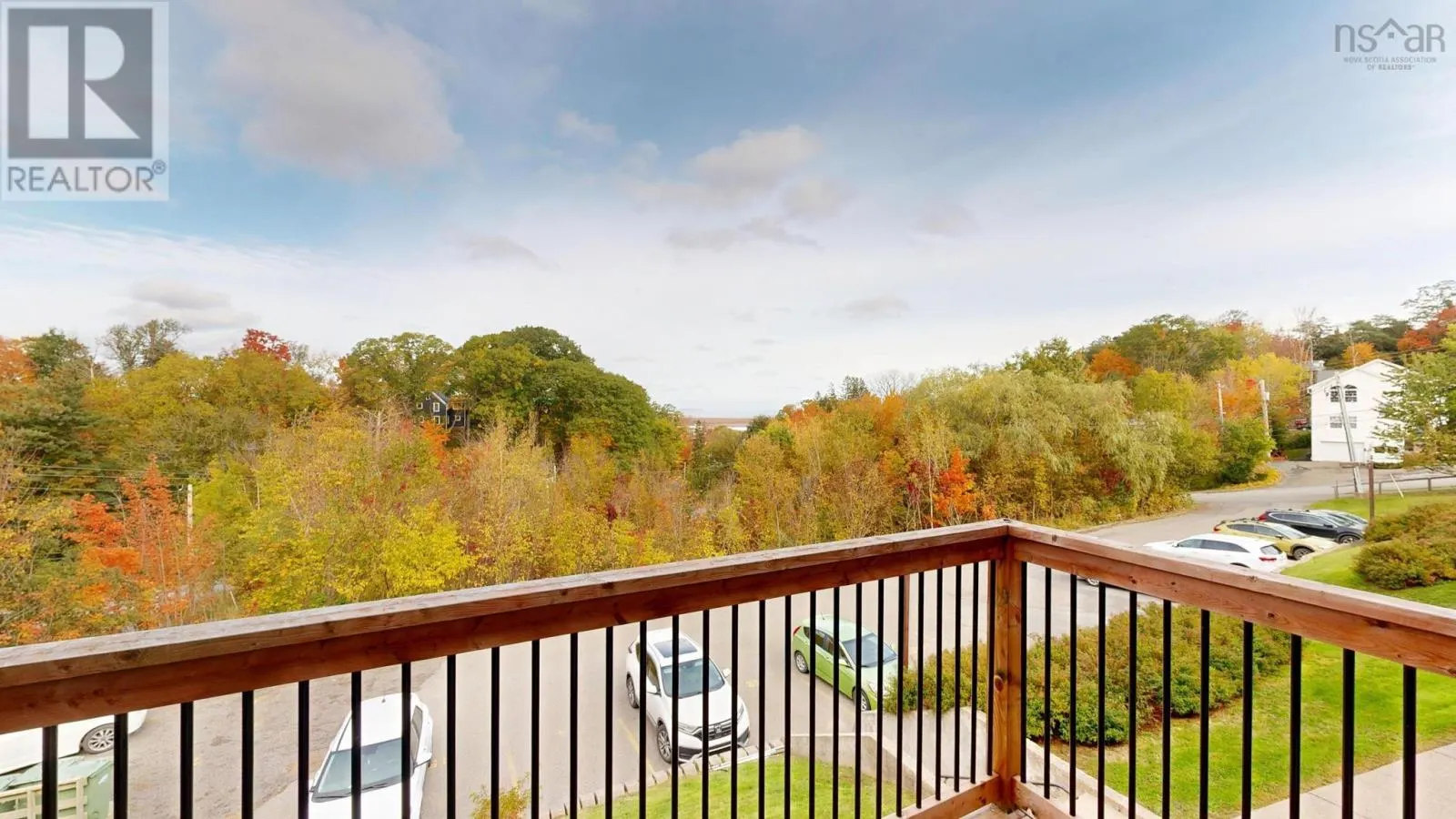 813 8 Blomidon Terrace