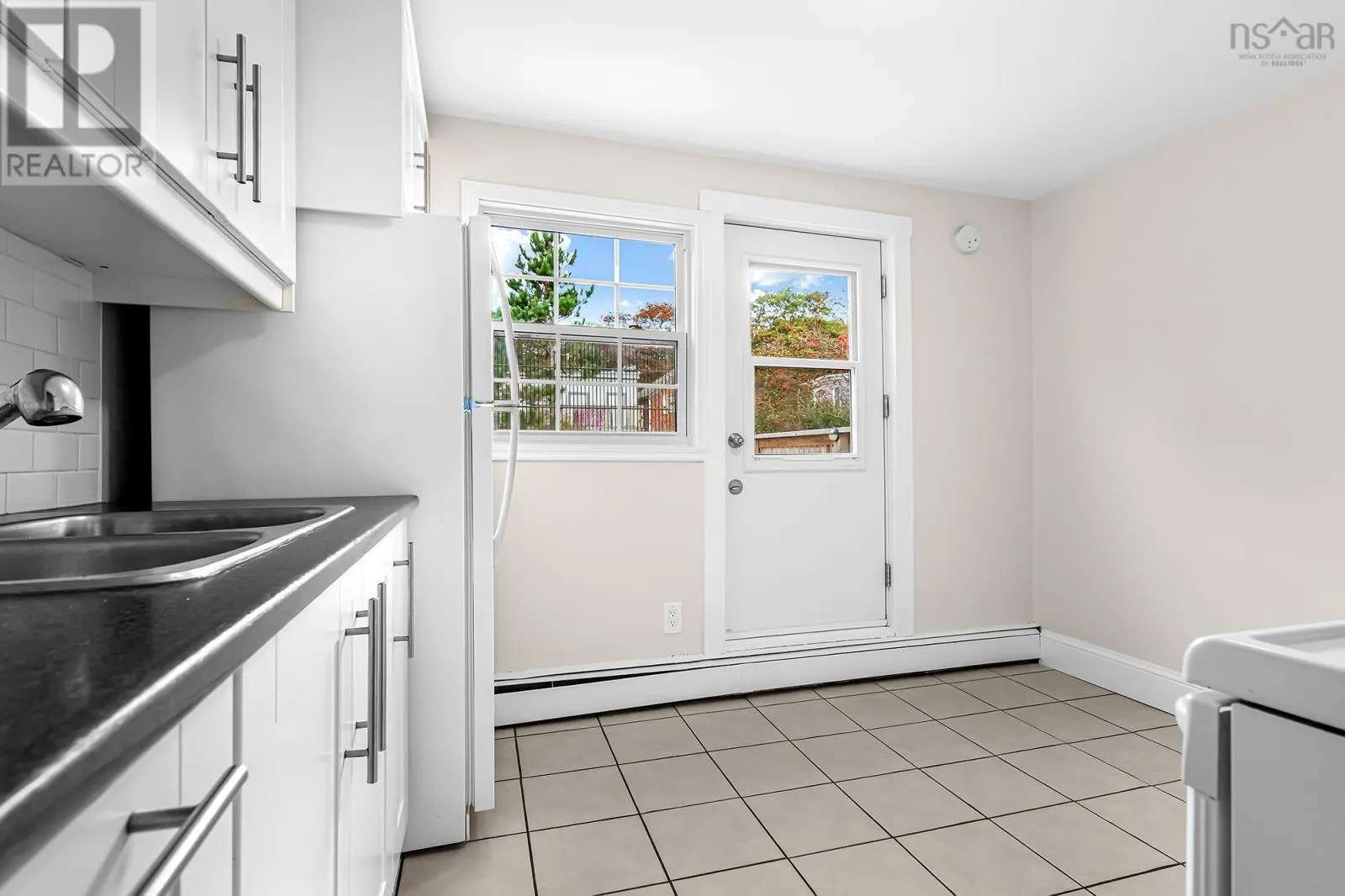 5879 Stairs Street