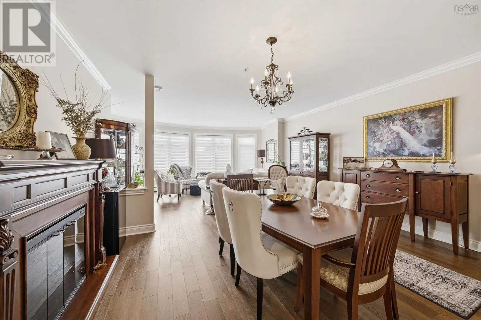214 94 Bedros Lane