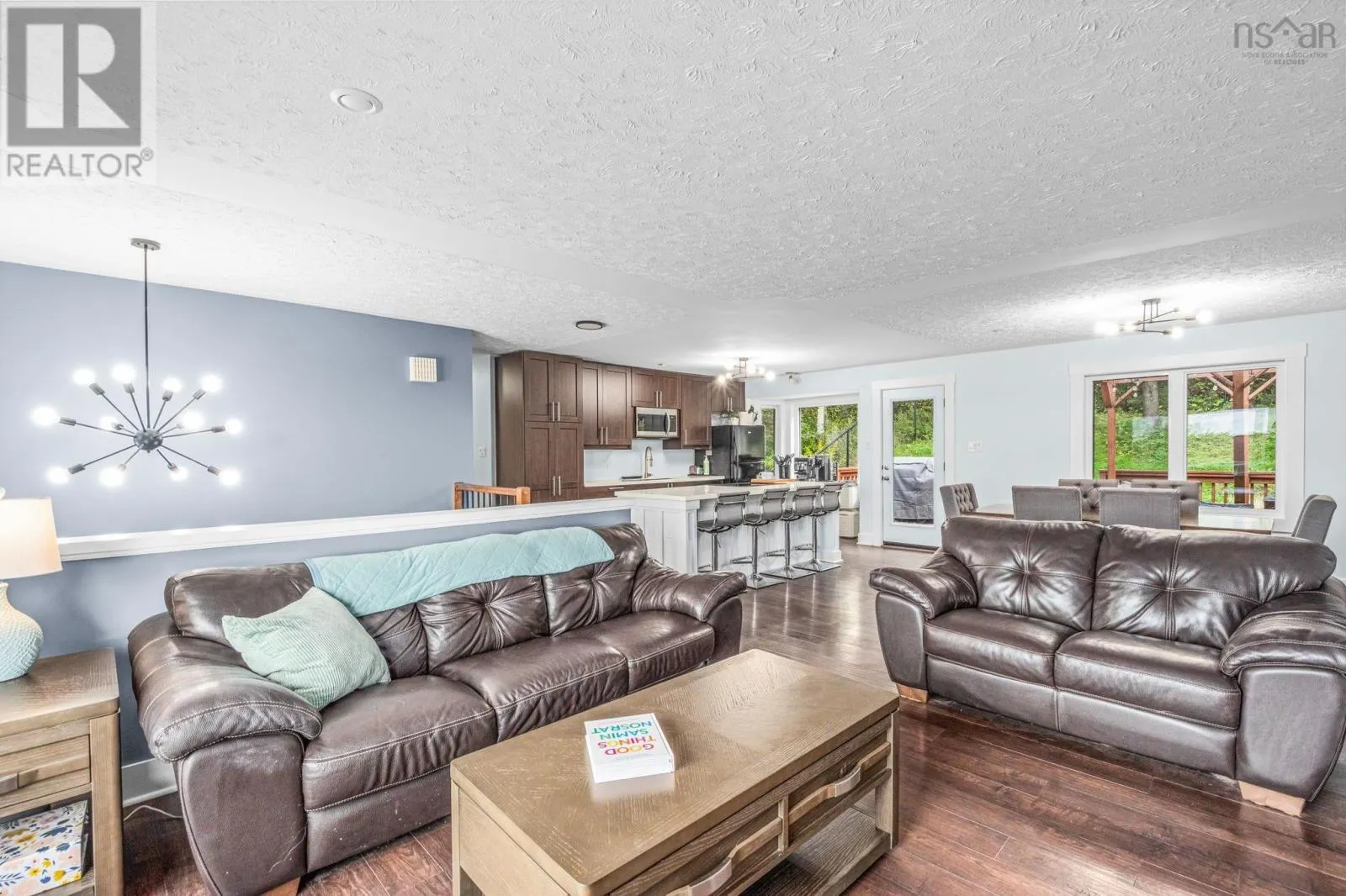 96 Regal Road