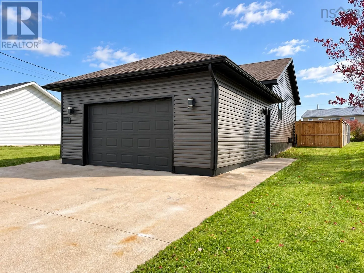 6 Paradise Avenue