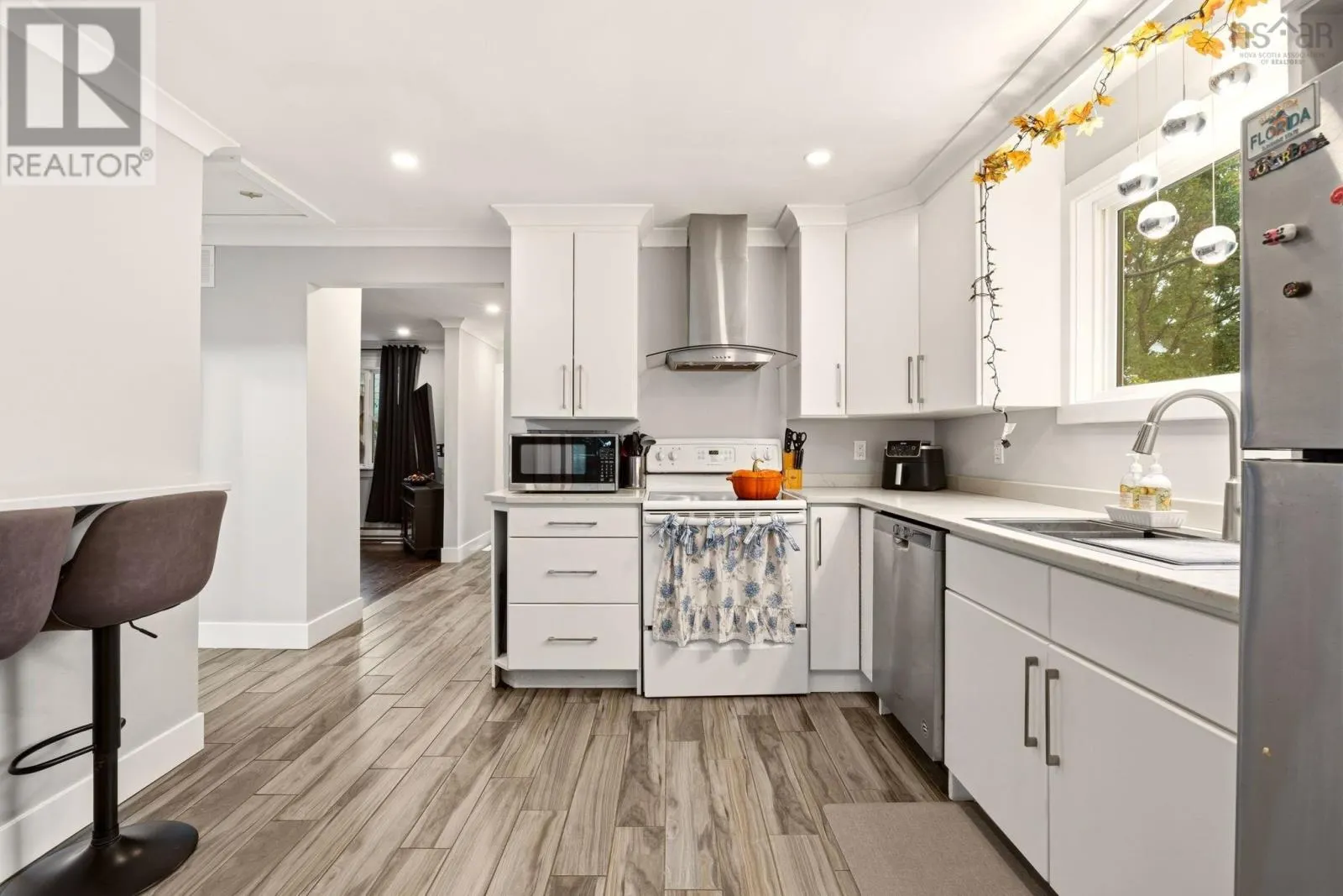 25 Circle Drive