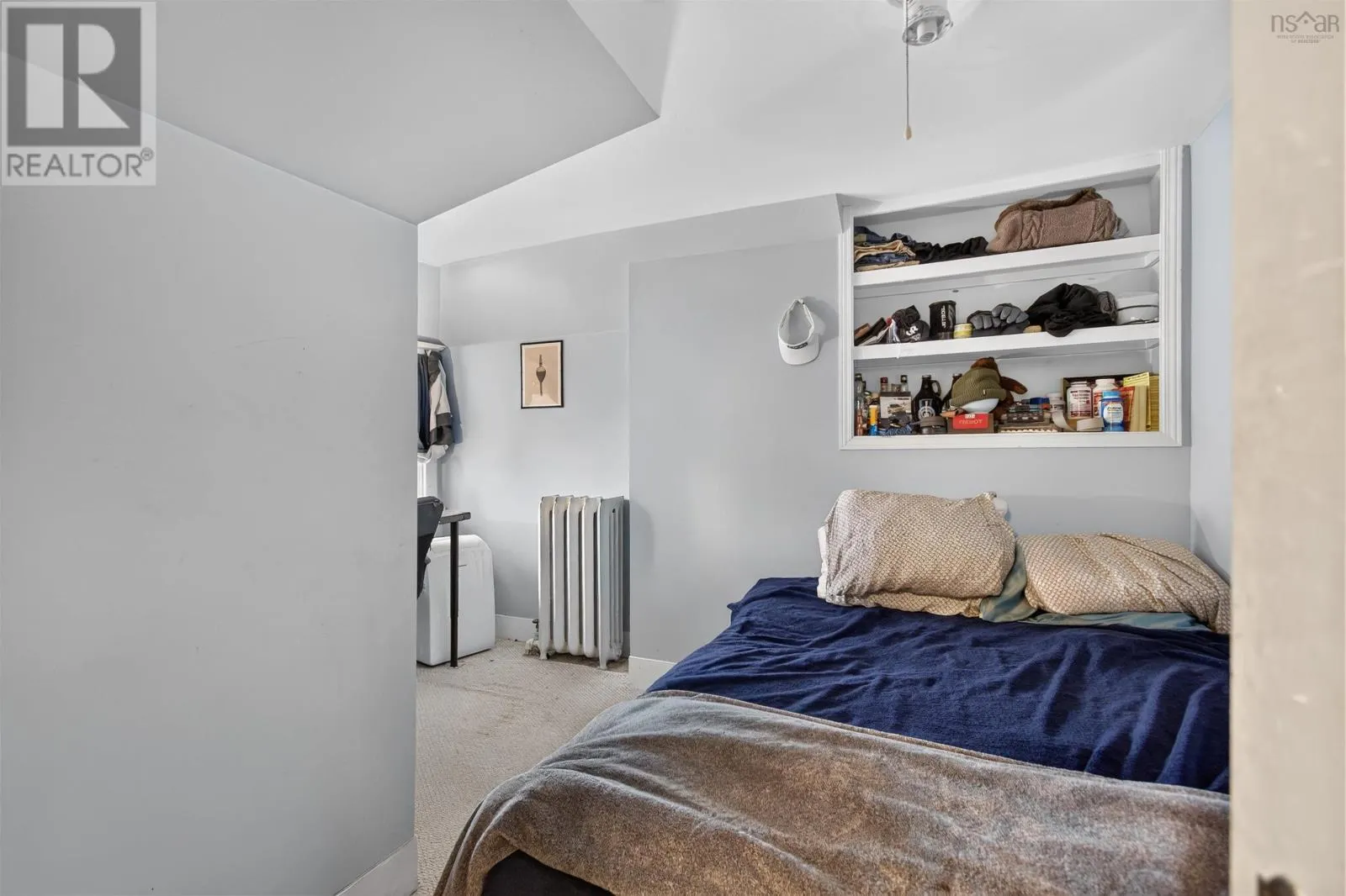 6421/6423 Coburg Road