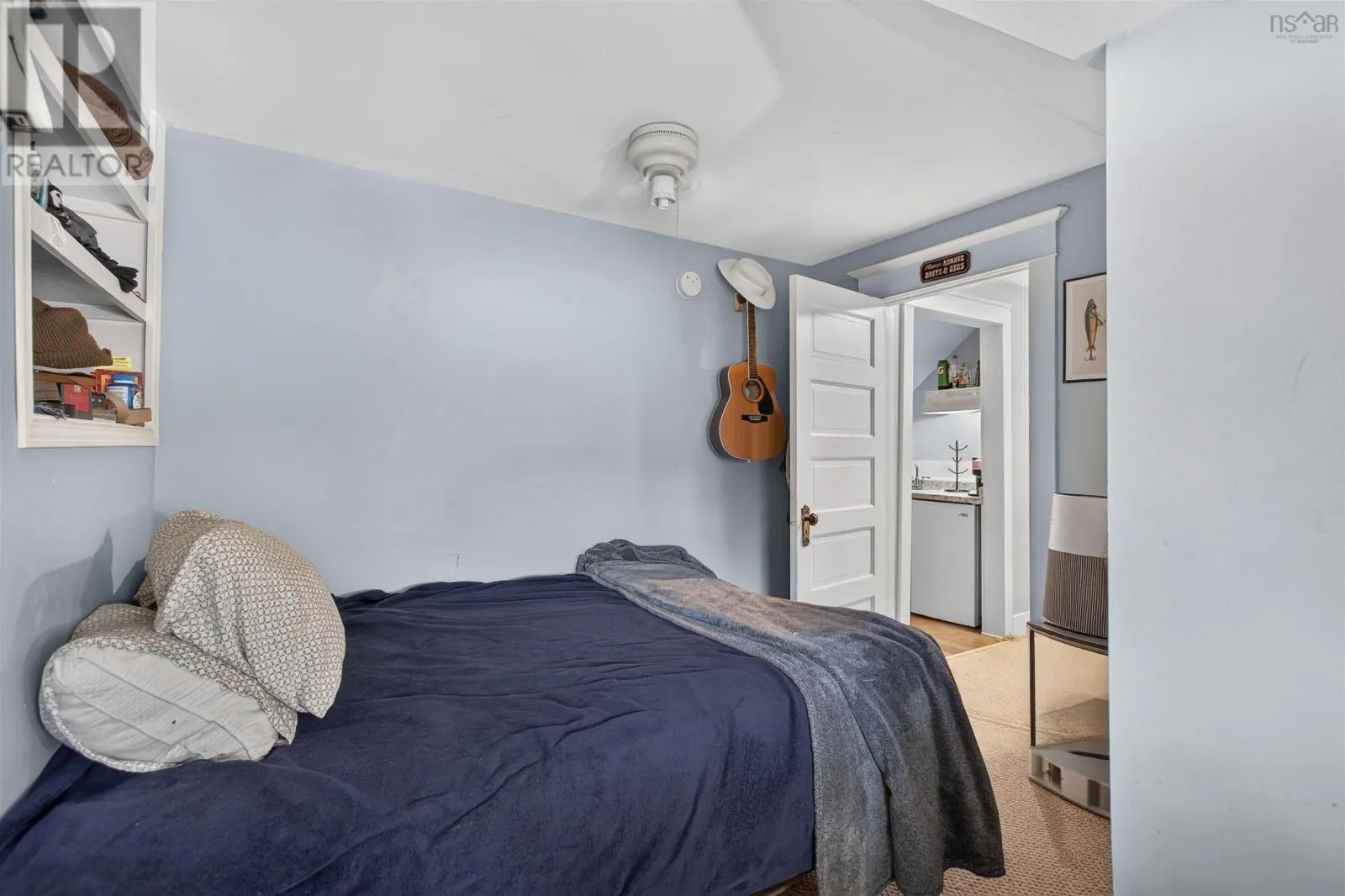 6421/6423 Coburg Road
