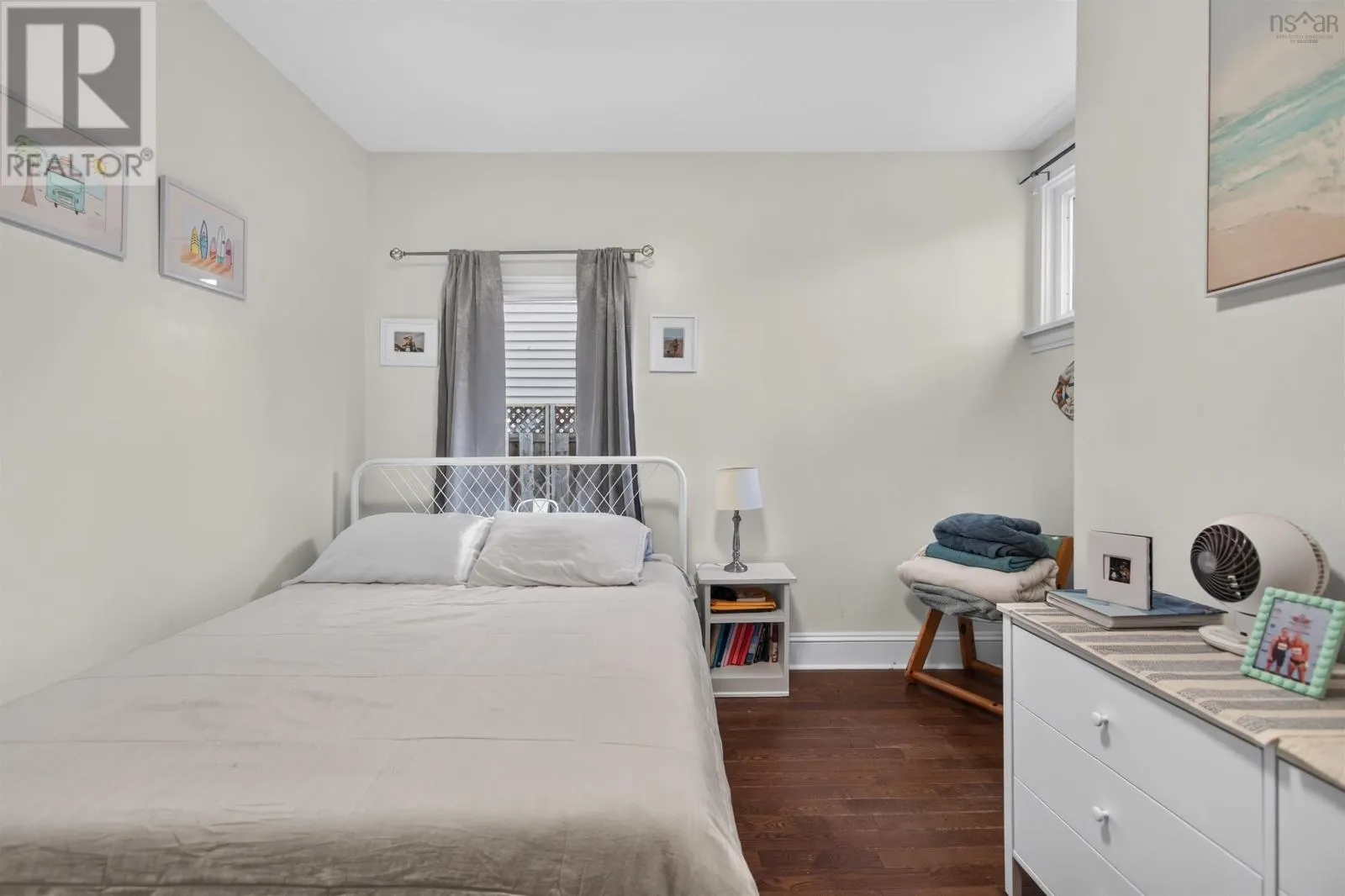 6421/6423 Coburg Road