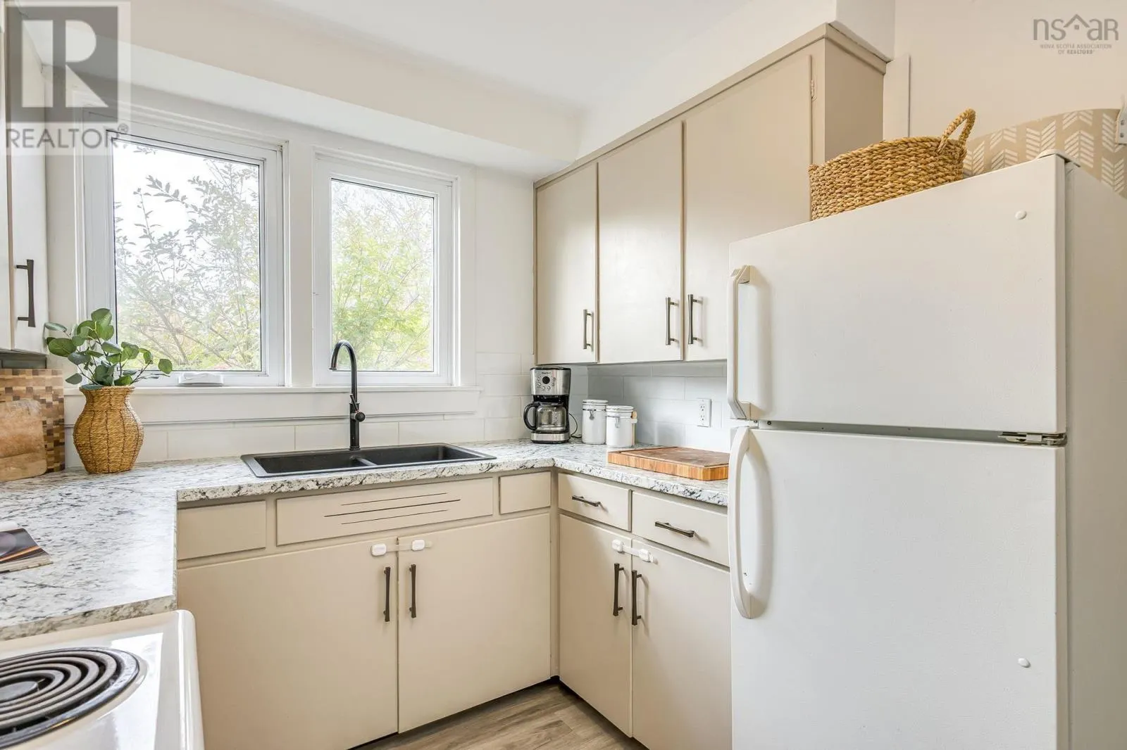 1 Joffre Street