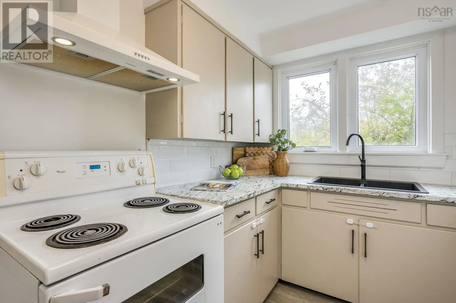 1 Joffre Street