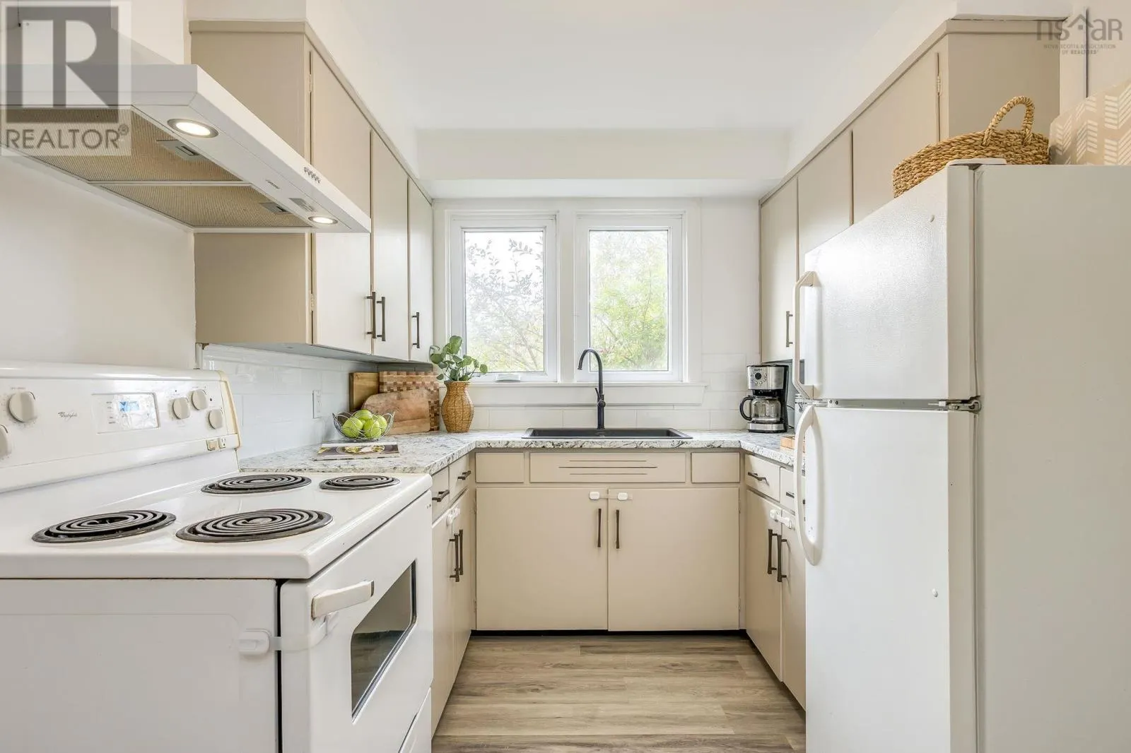 1 Joffre Street