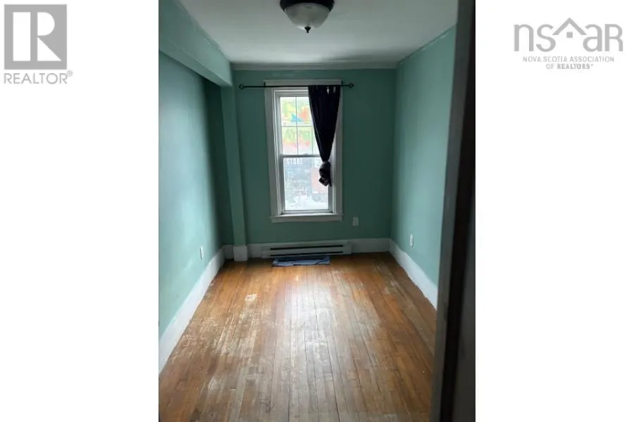 6411 6413 6415 Quinpool Road