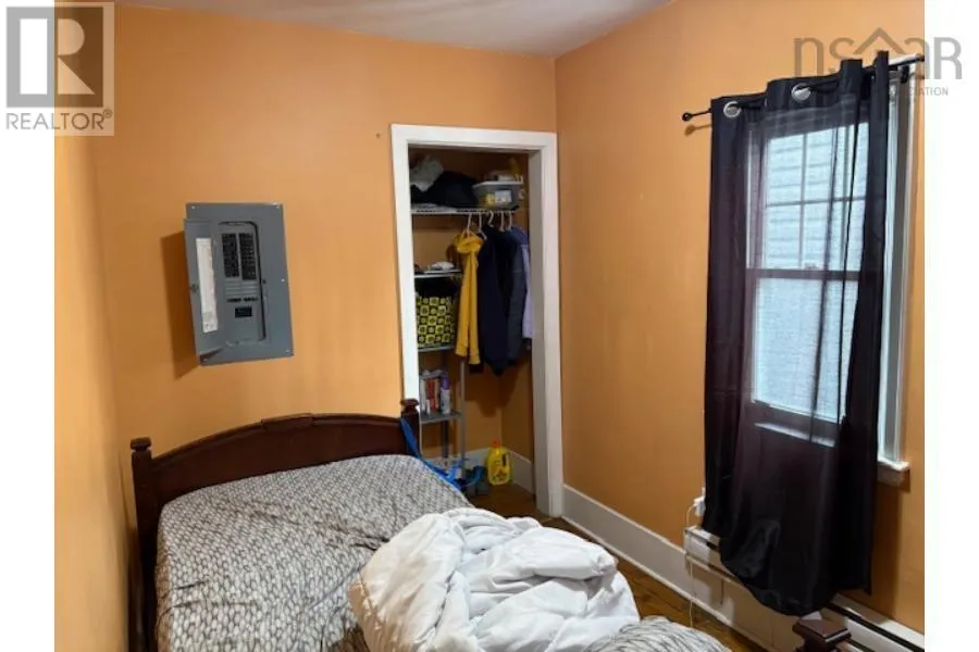 6411 6413 6415 Quinpool Road