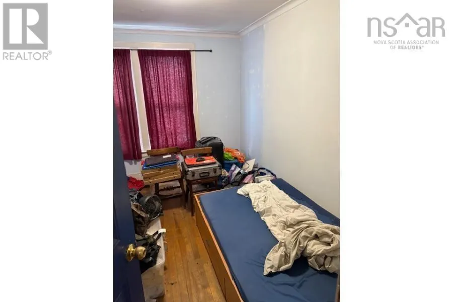 6411 6413 6415 Quinpool Road