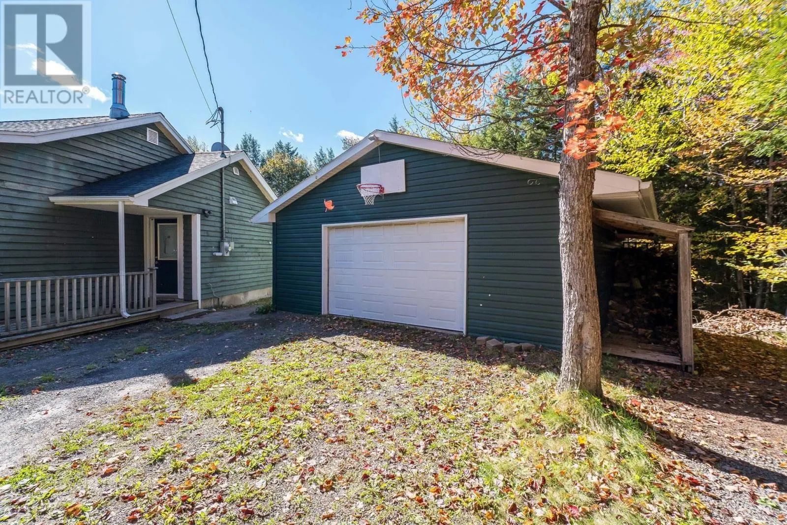 696 Summit Ridge Road Road