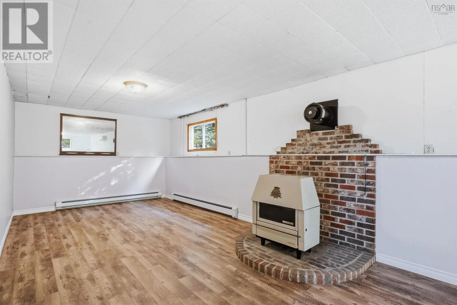 12 Ivylea Crescent