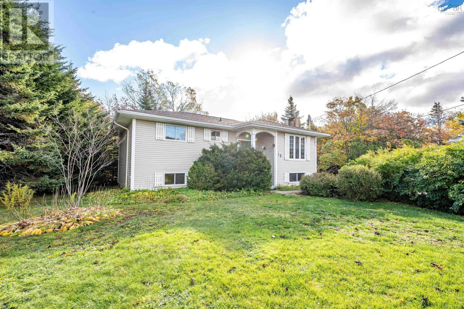 12 Ivylea Crescent
