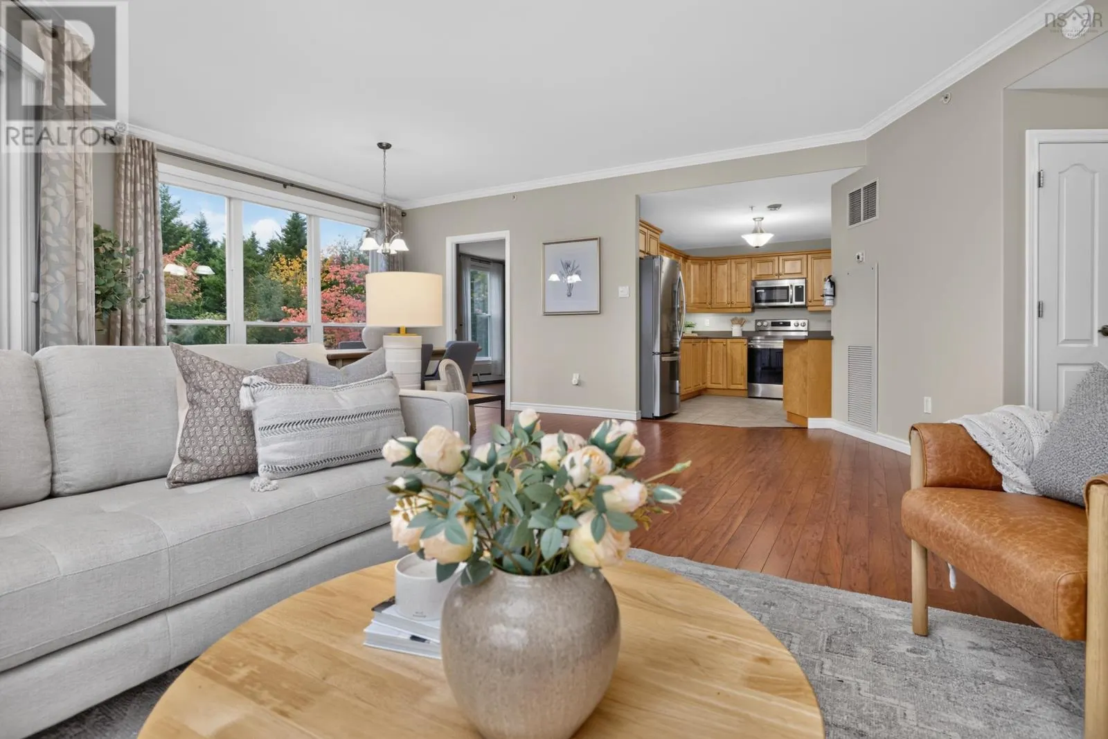 403 347 Portland Hills Drive
