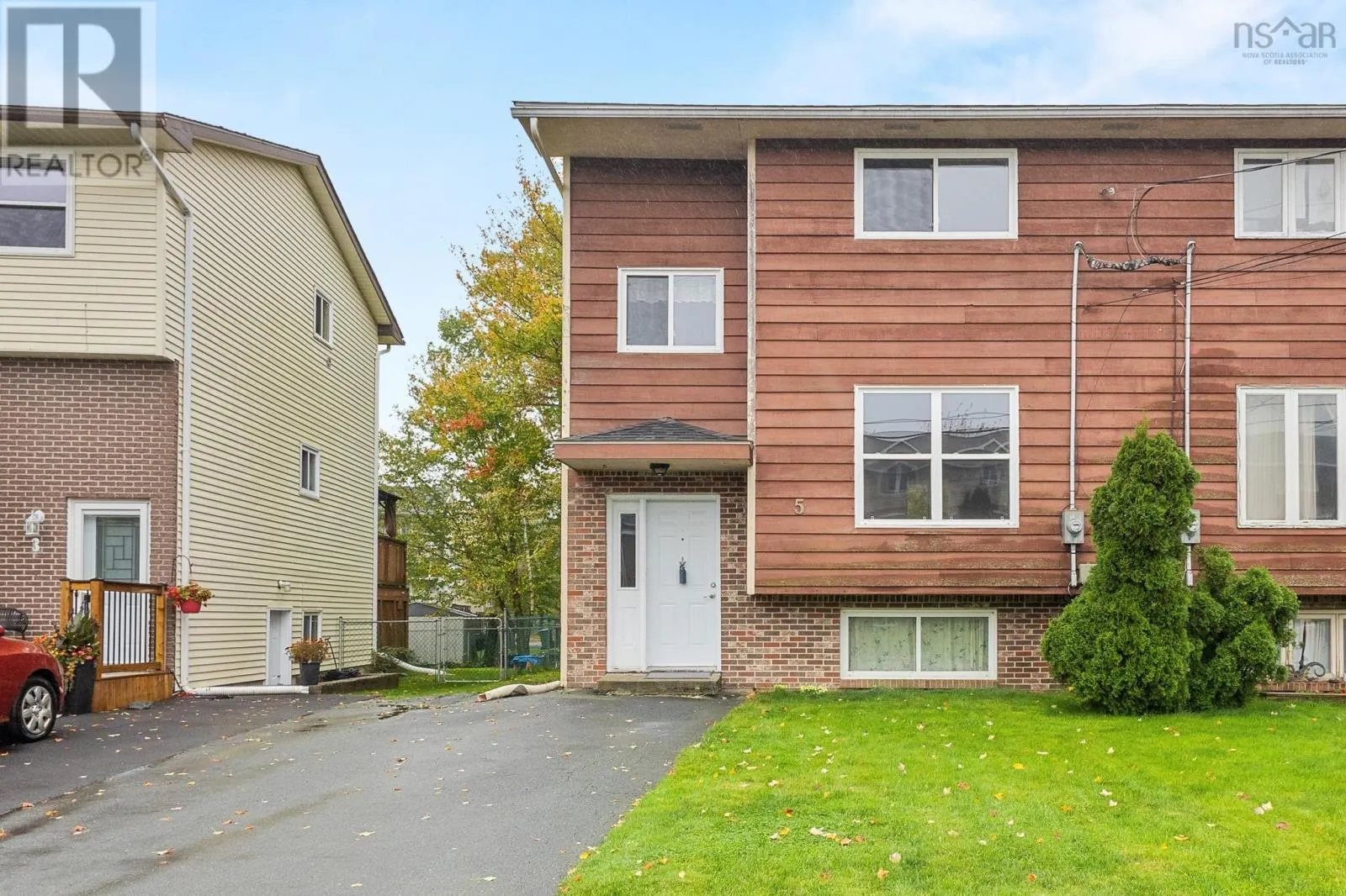 5 Ancona Place