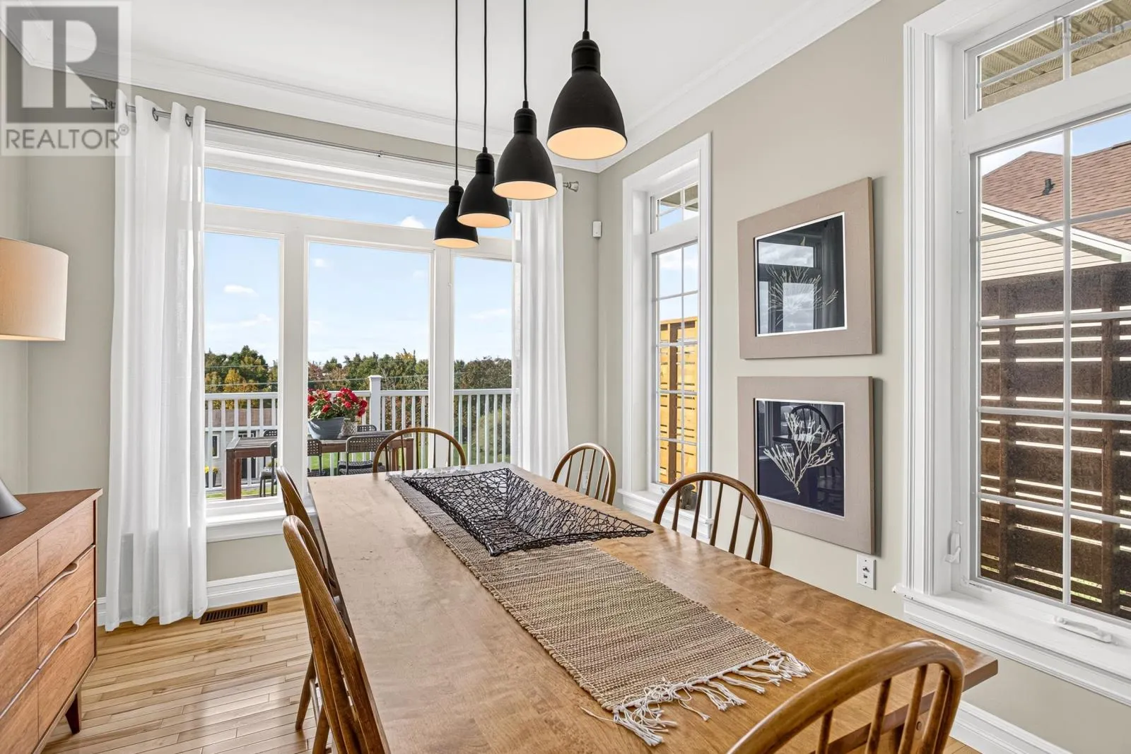 5 Cloverfield Court