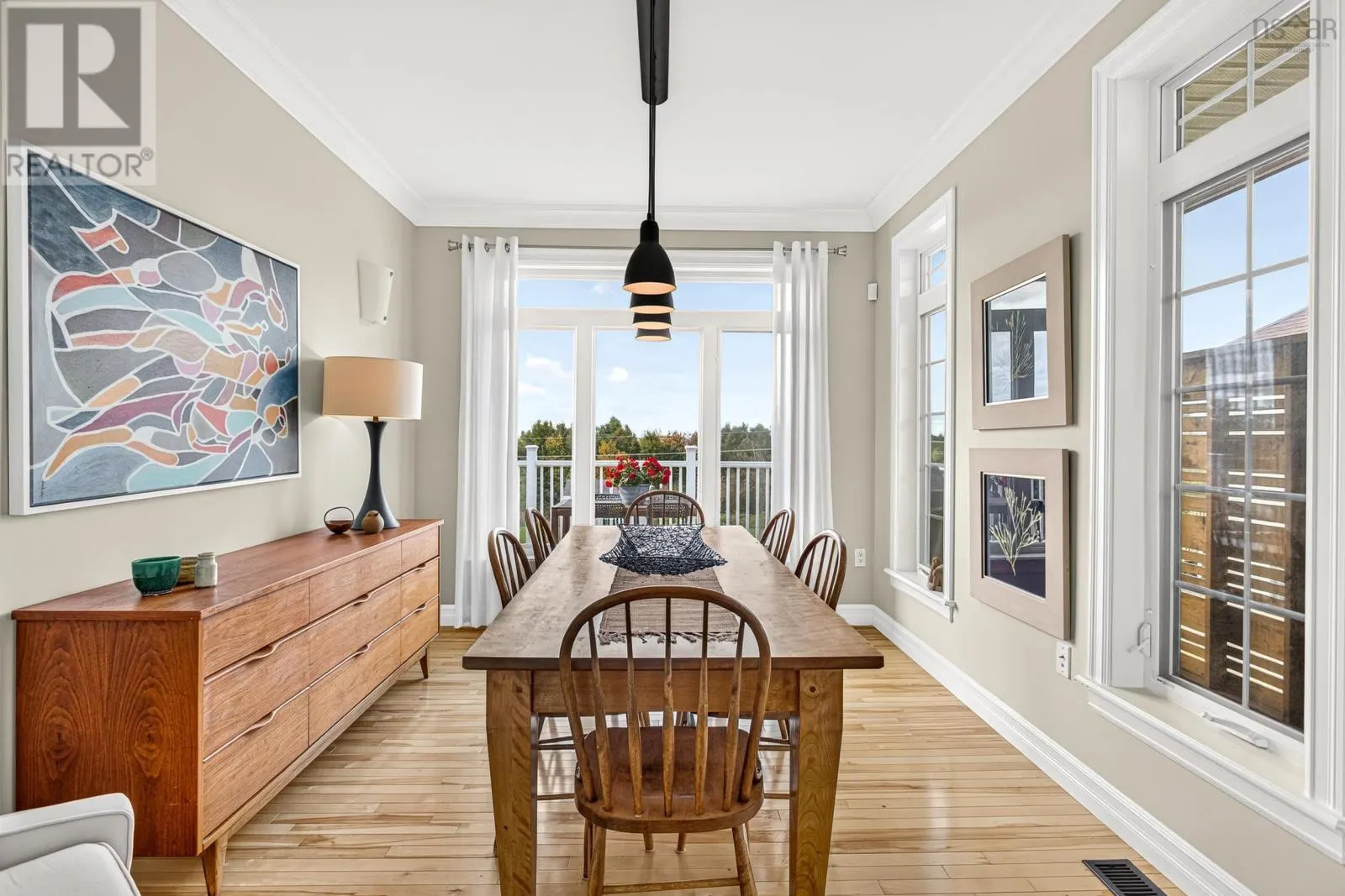 5 Cloverfield Court