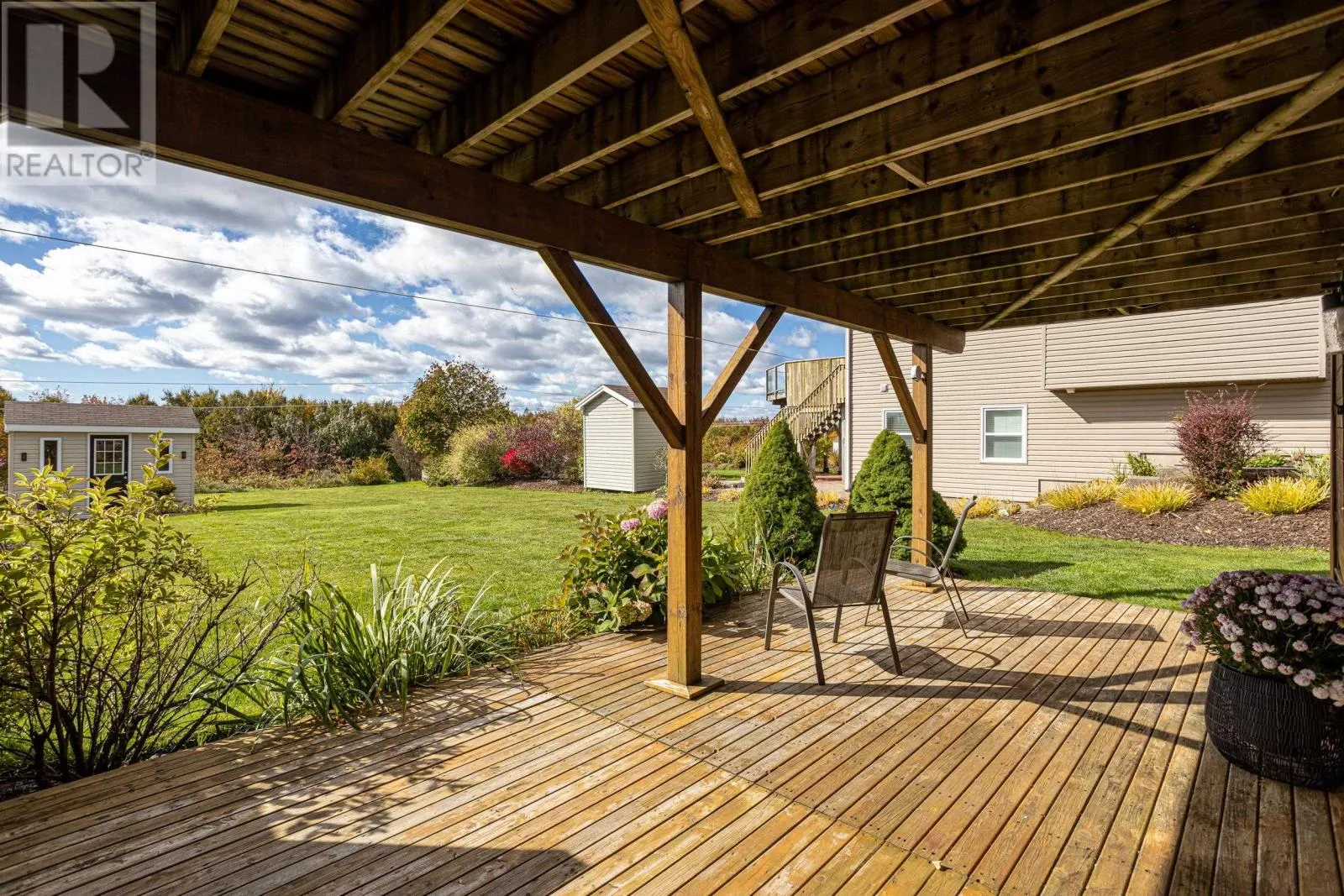 5 Cloverfield Court