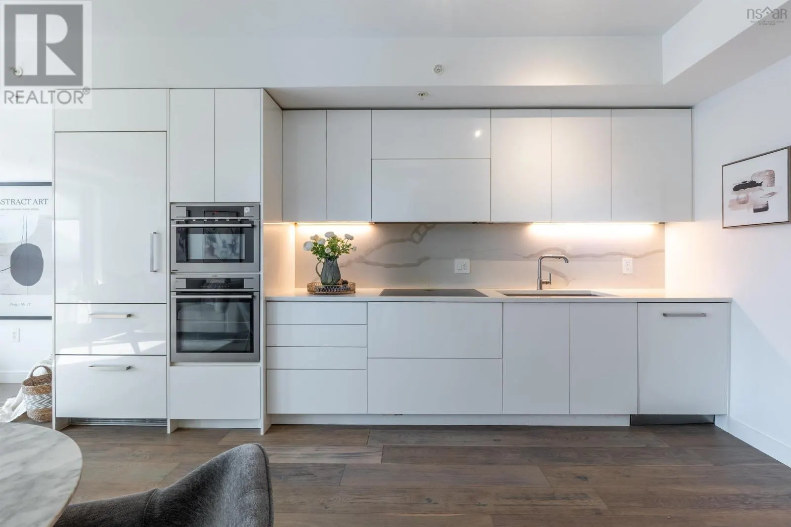 1001 1650 Granville Street