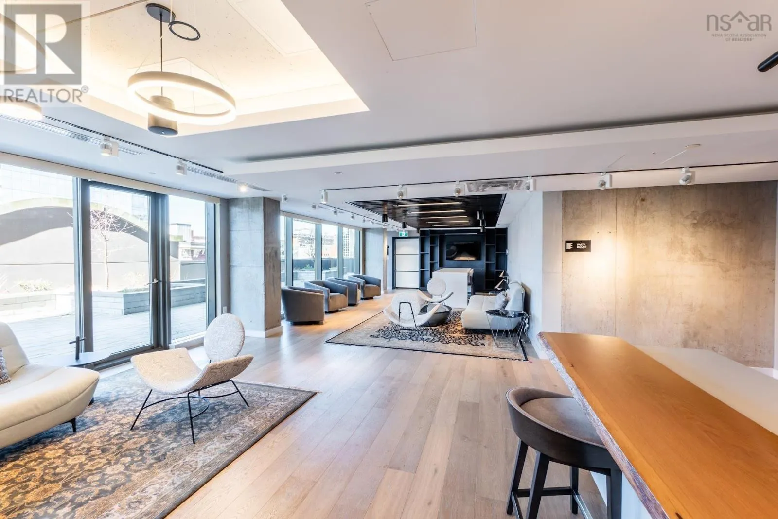 1001 1650 Granville Street