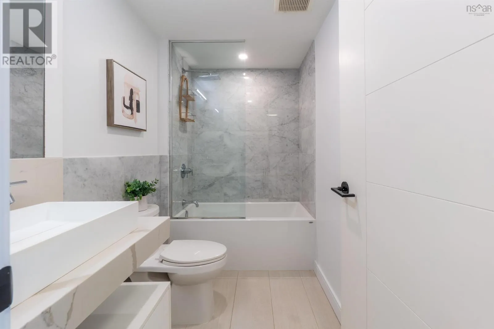 1001 1650 Granville Street