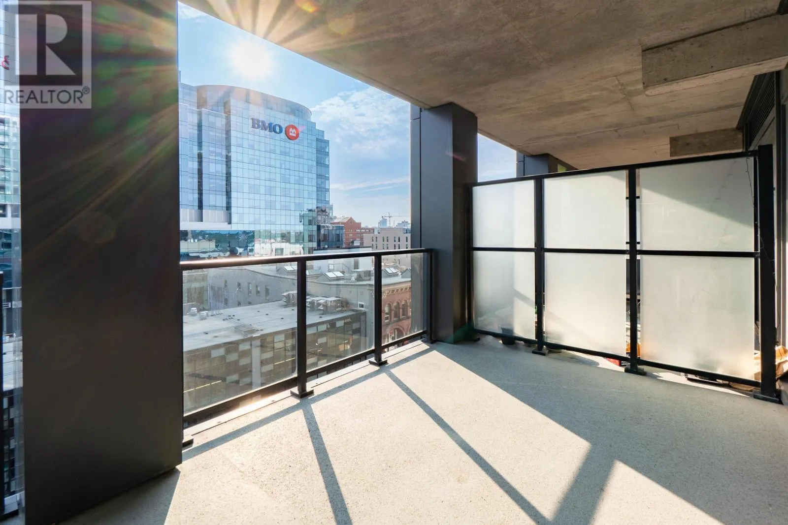 1001 1650 Granville Street
