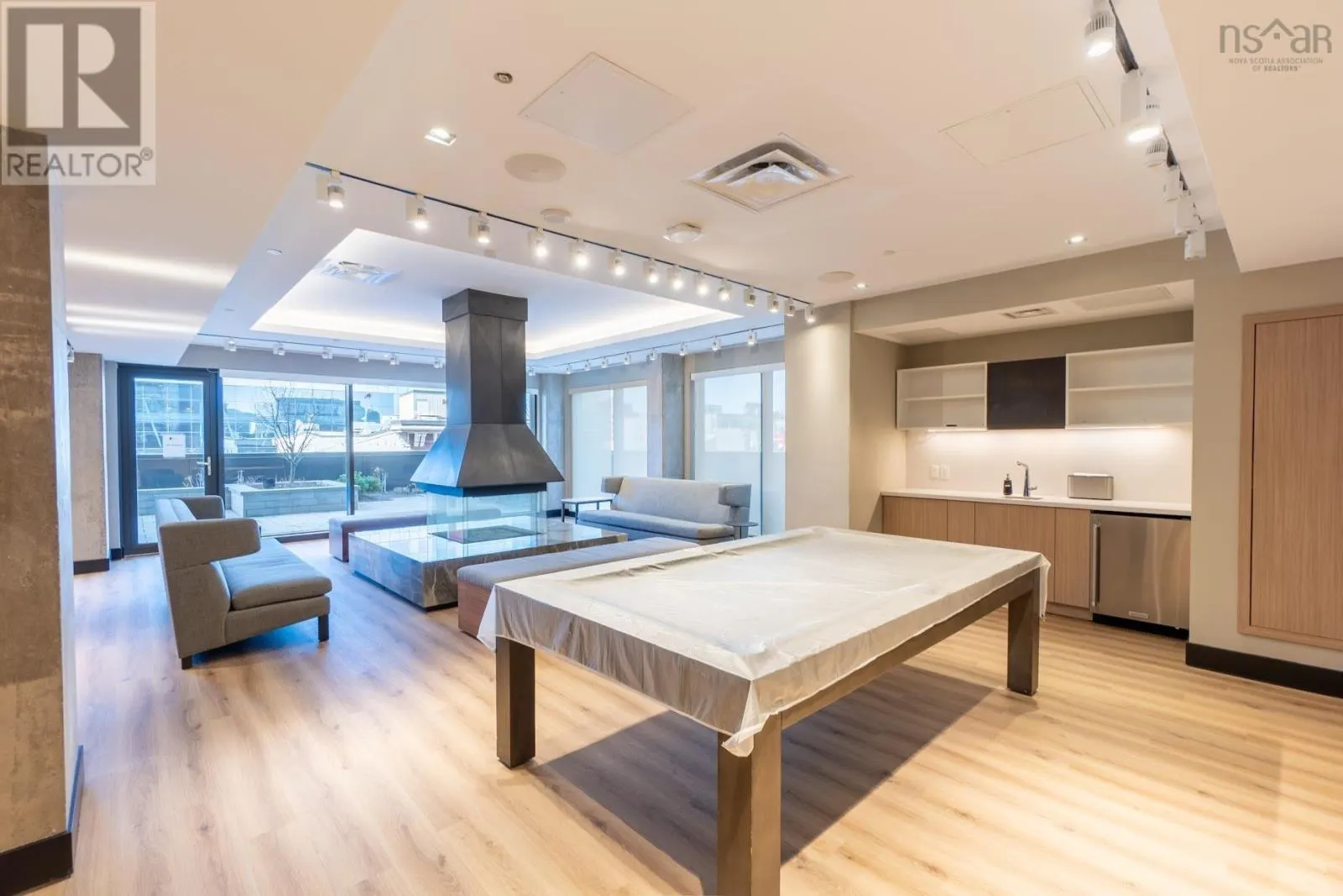 1001 1650 Granville Street