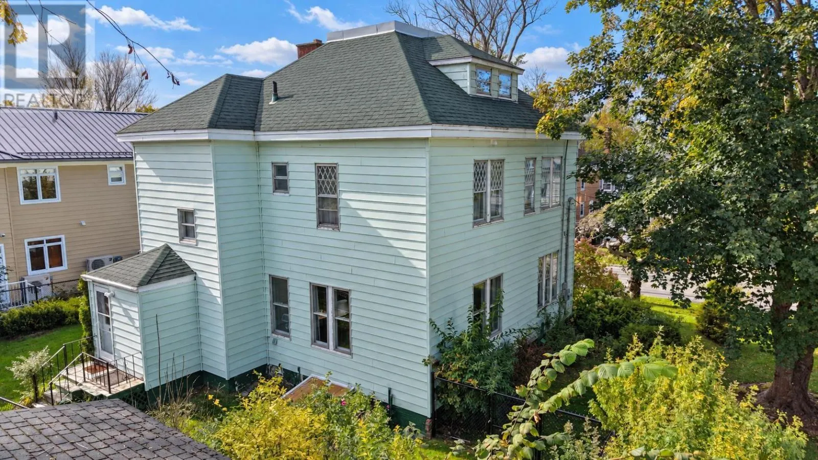18 Park Street