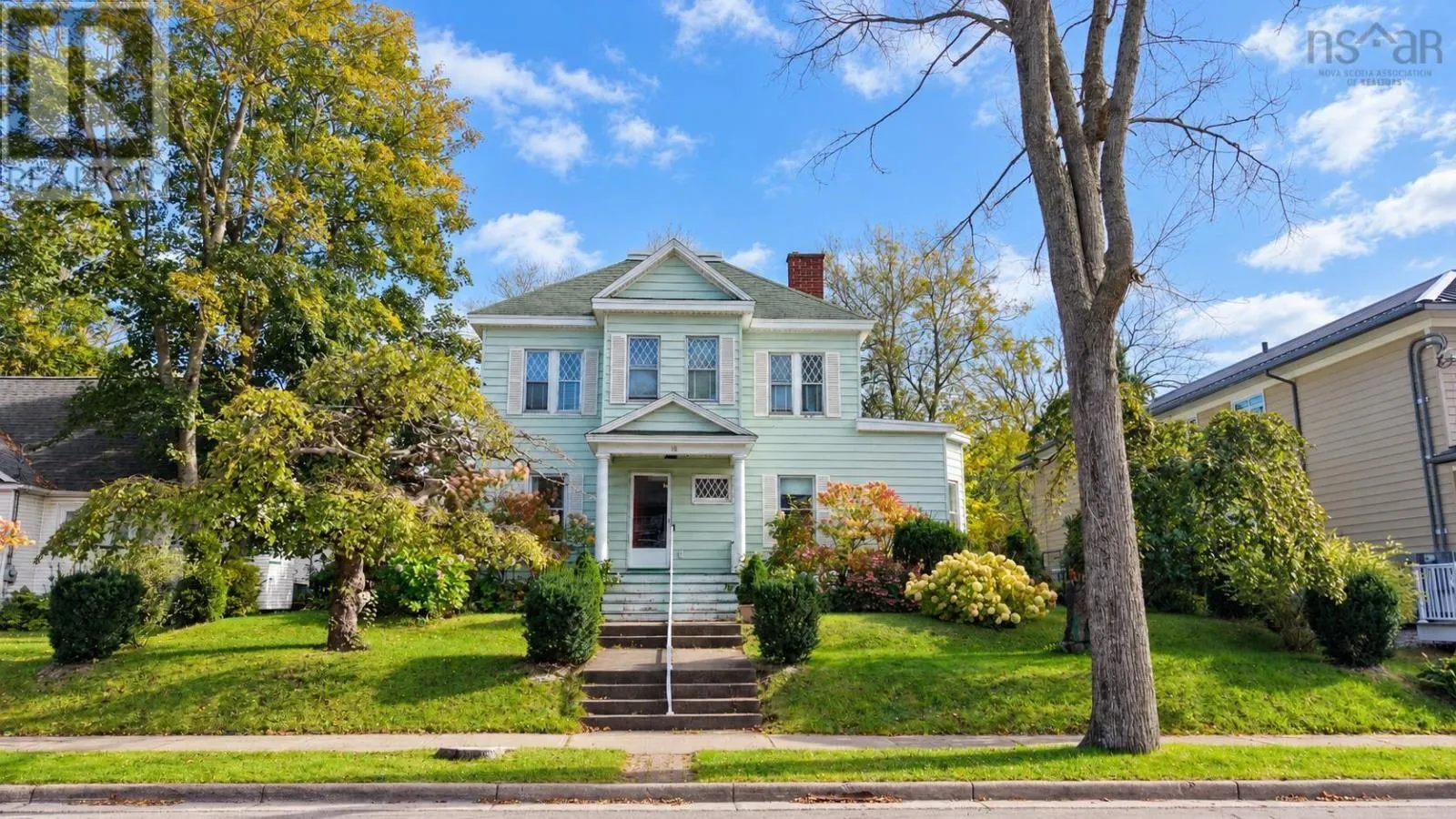 18 Park Street