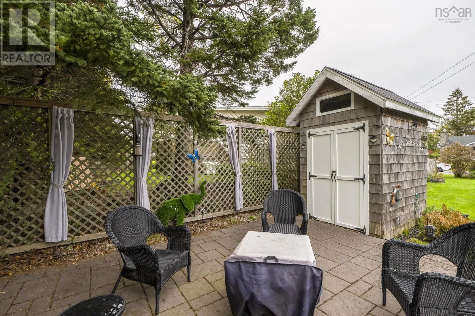193 Albro Lake Road