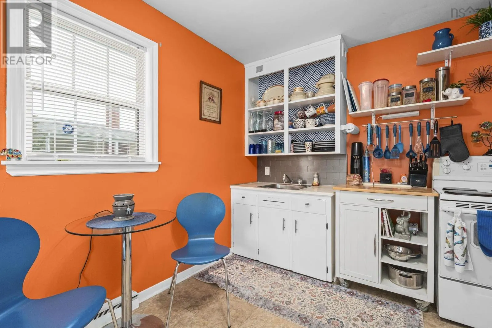 193 Albro Lake Road