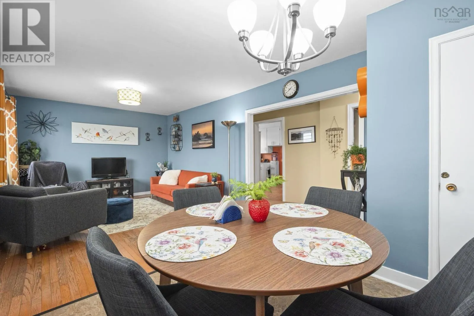 193 Albro Lake Road
