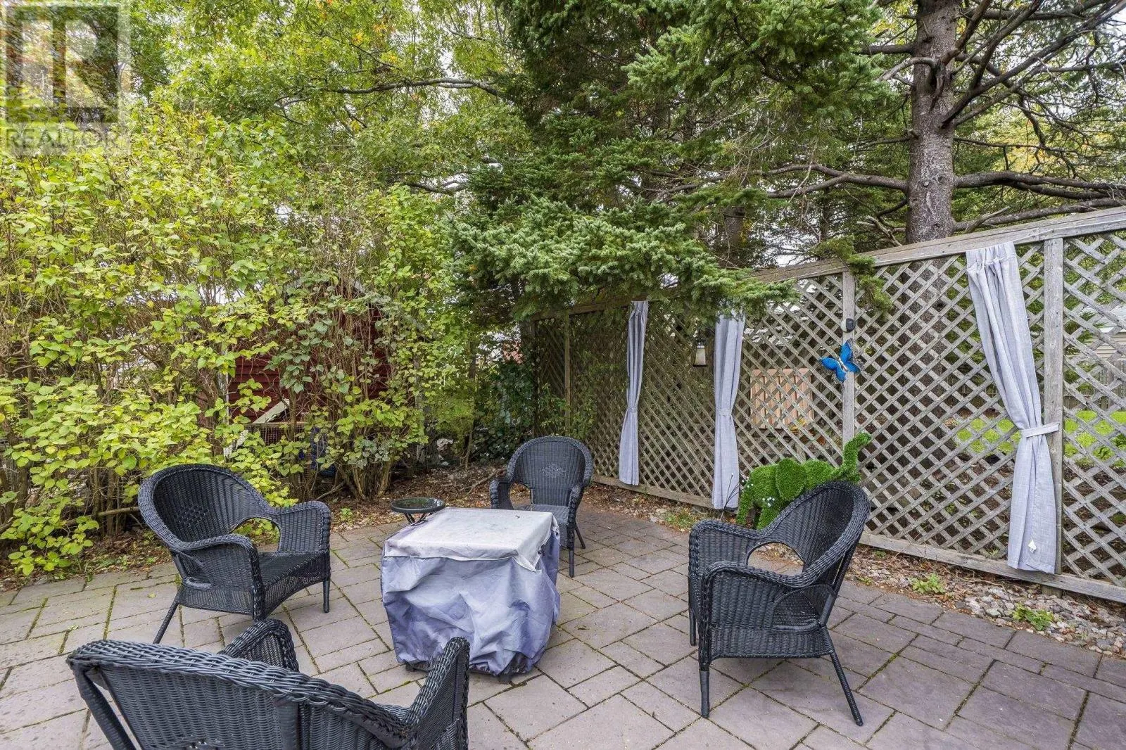193 Albro Lake Road