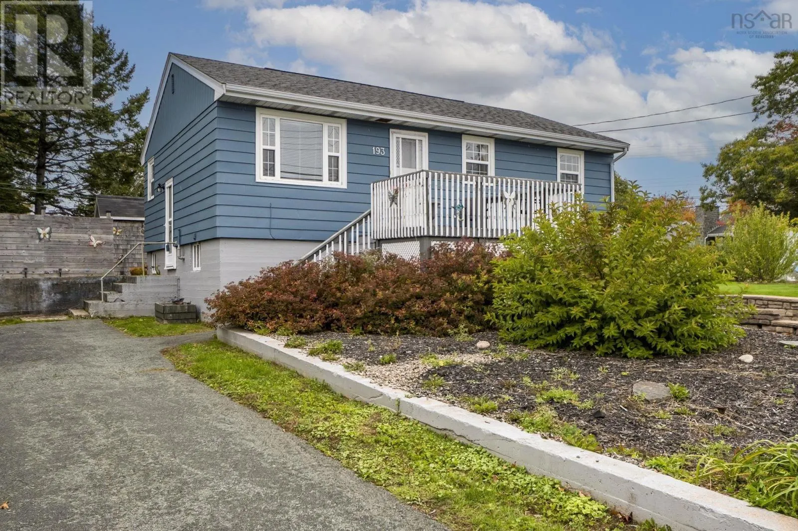 193 Albro Lake Road