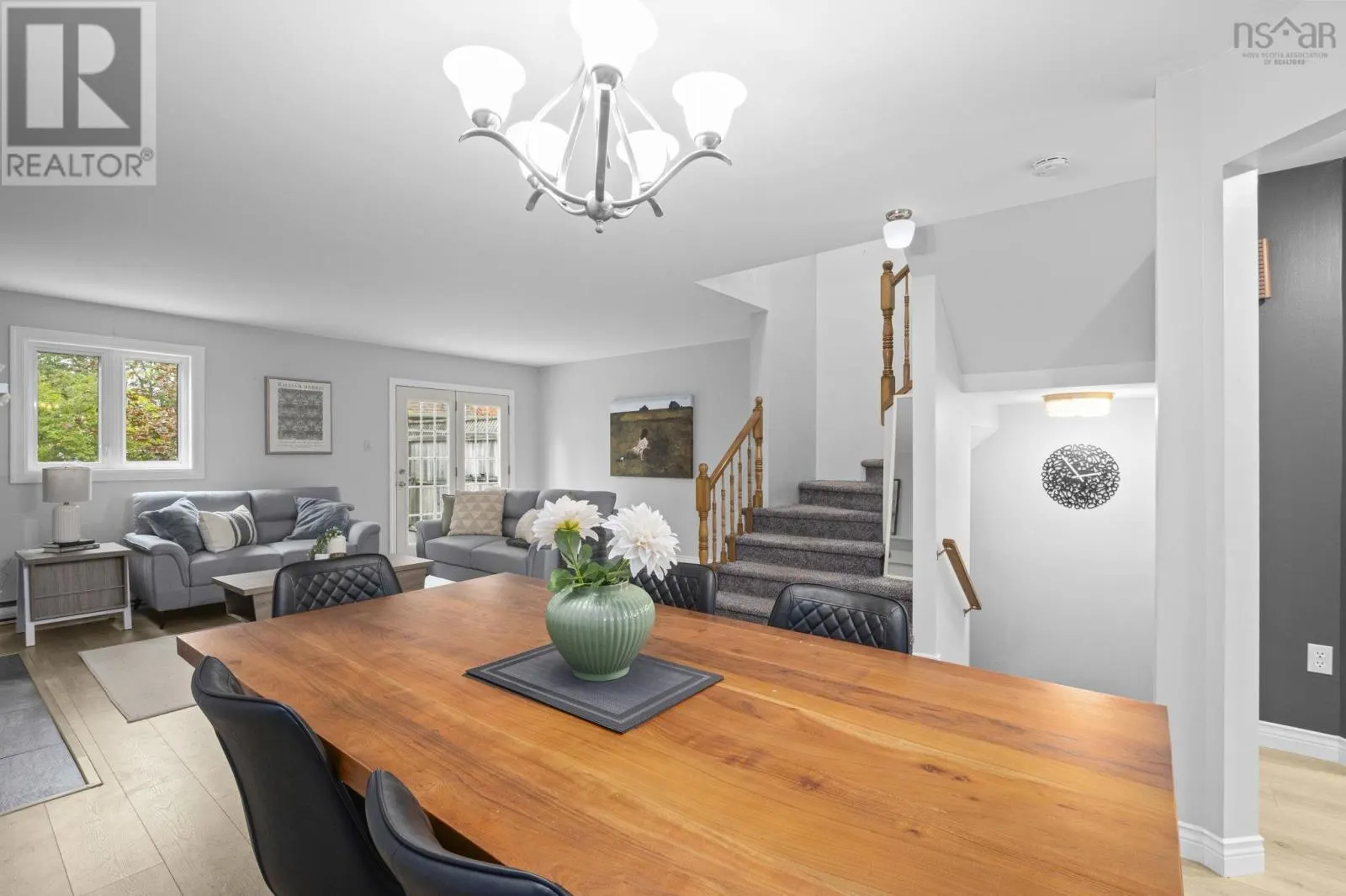 34 Trailwood Place