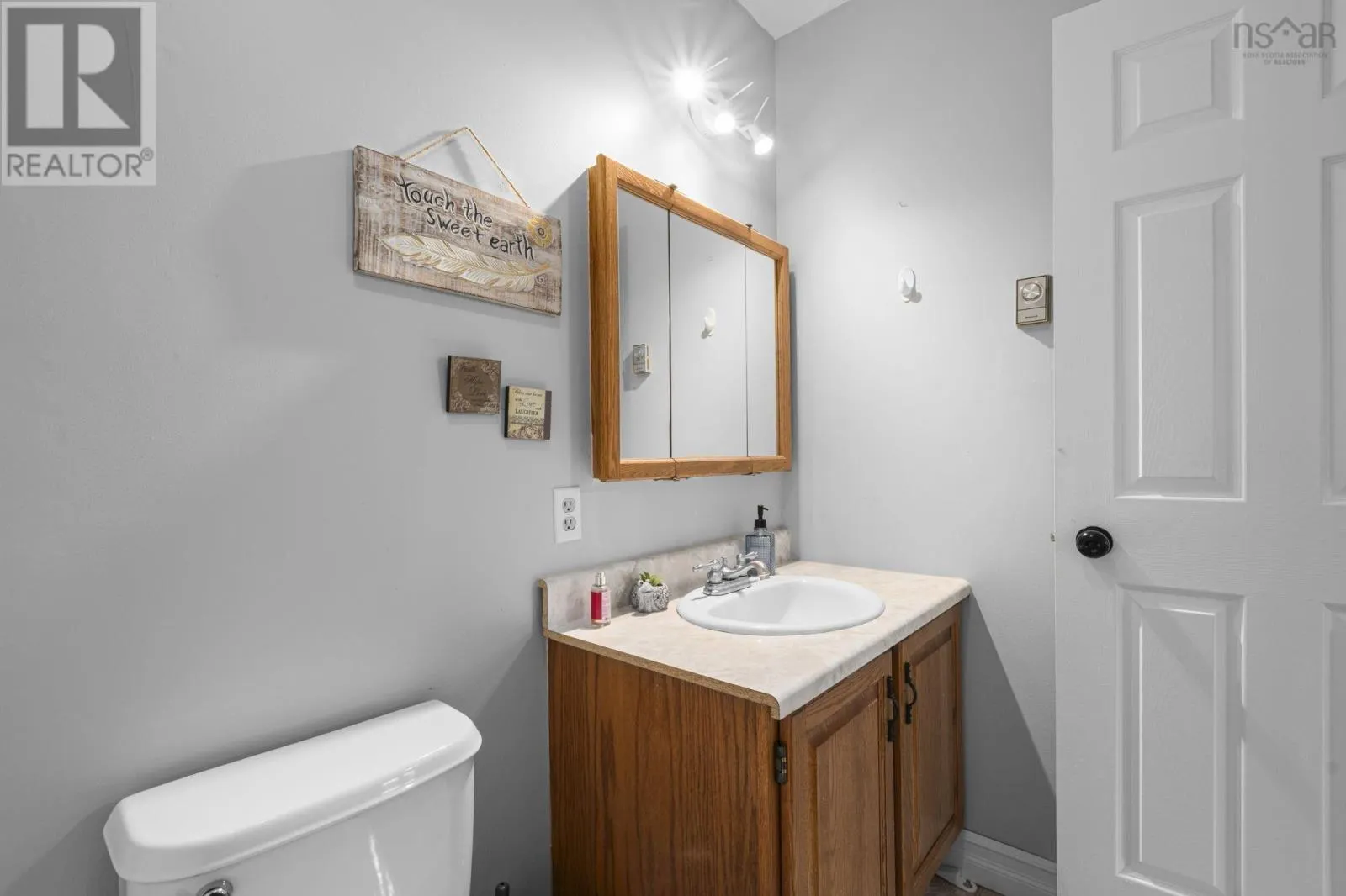 34 Trailwood Place